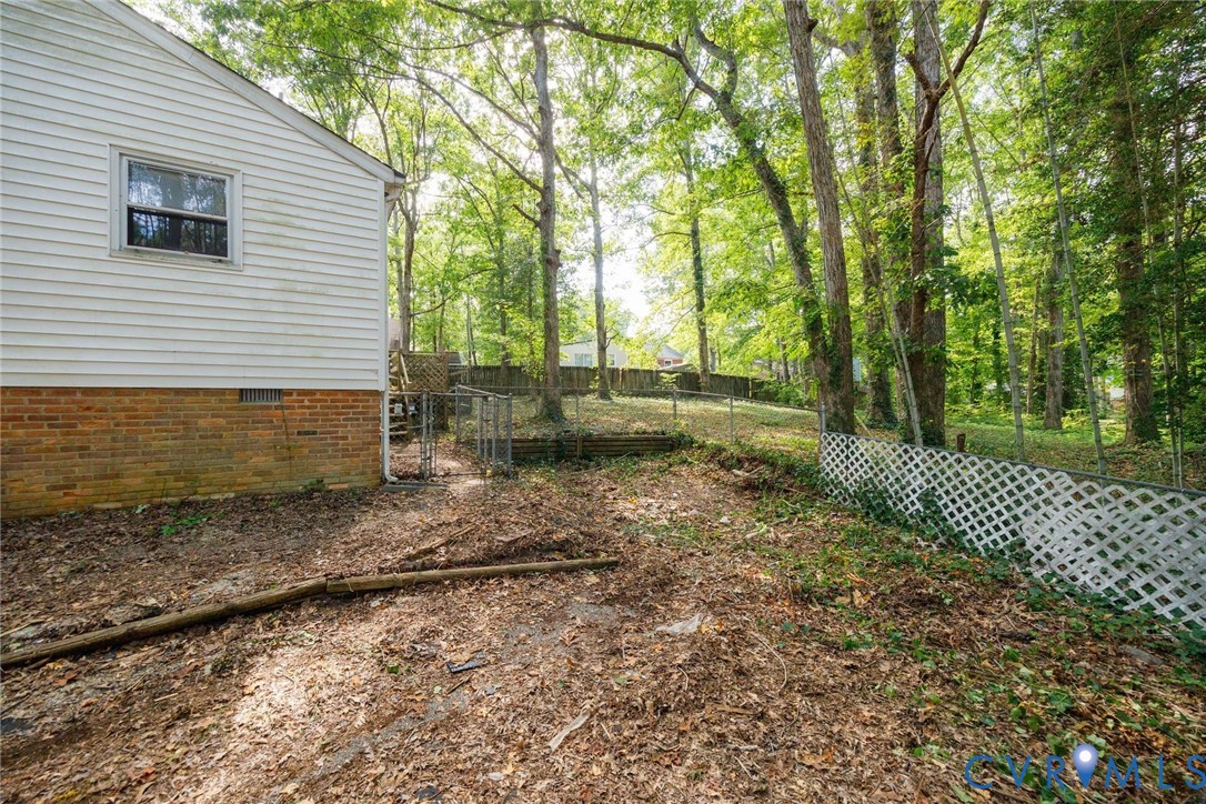 3128 Woodsong Dr