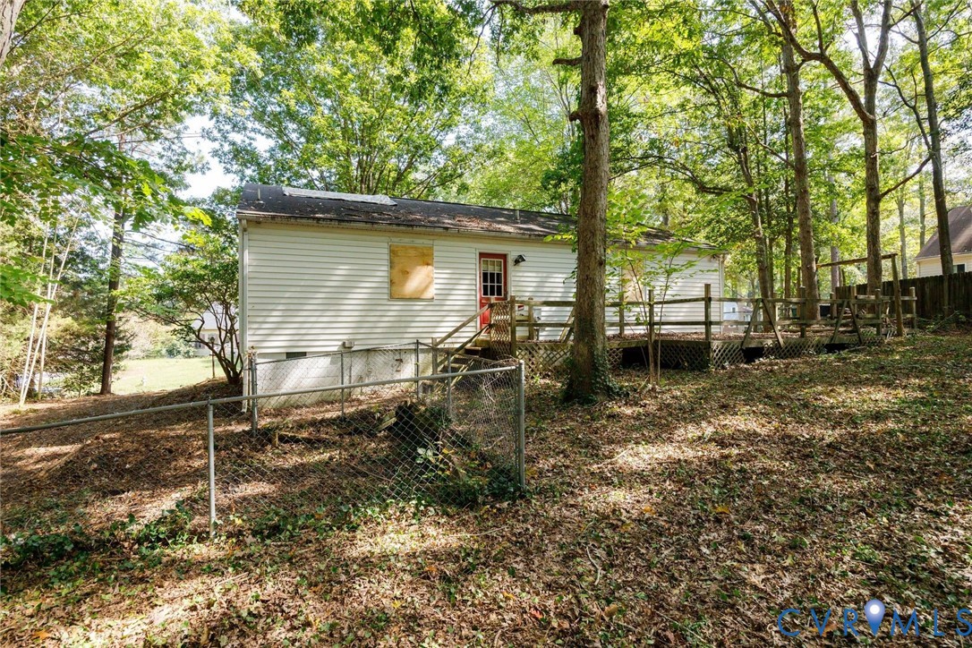 3128 Woodsong Dr