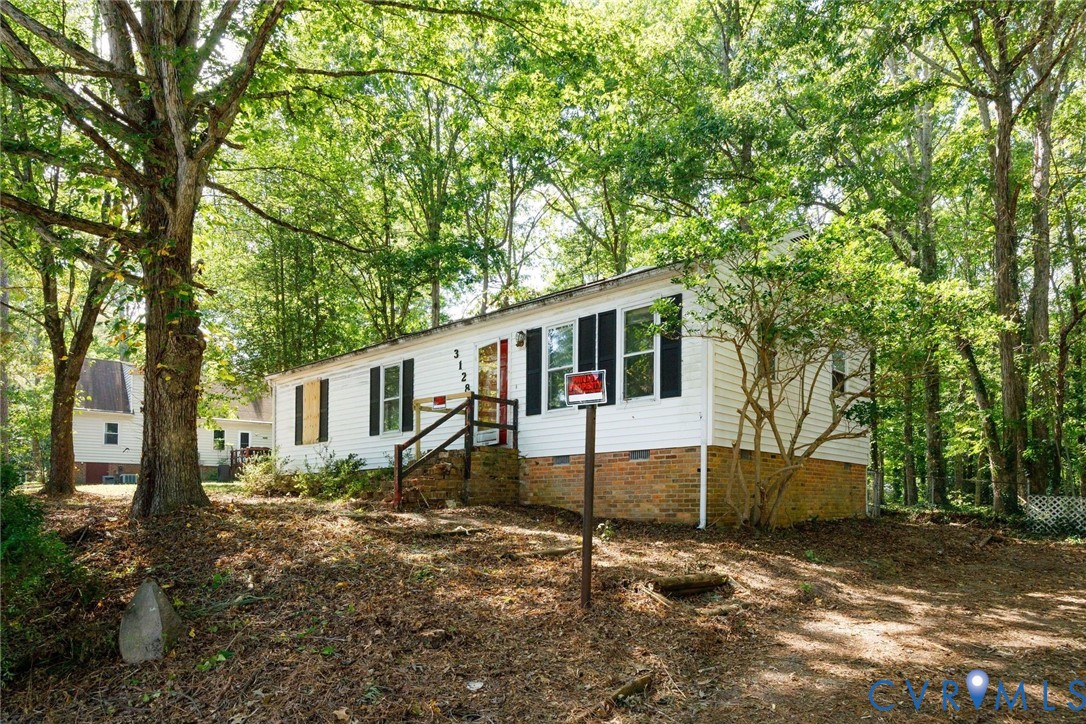 3128 Woodsong Dr