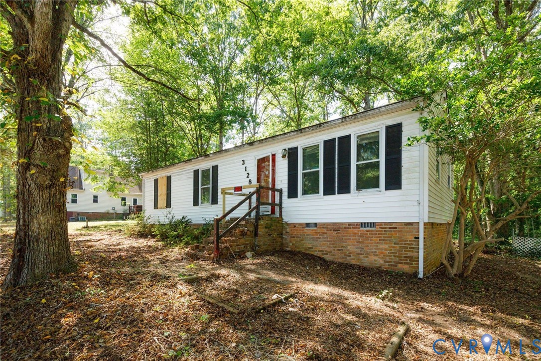 3128 Woodsong Dr