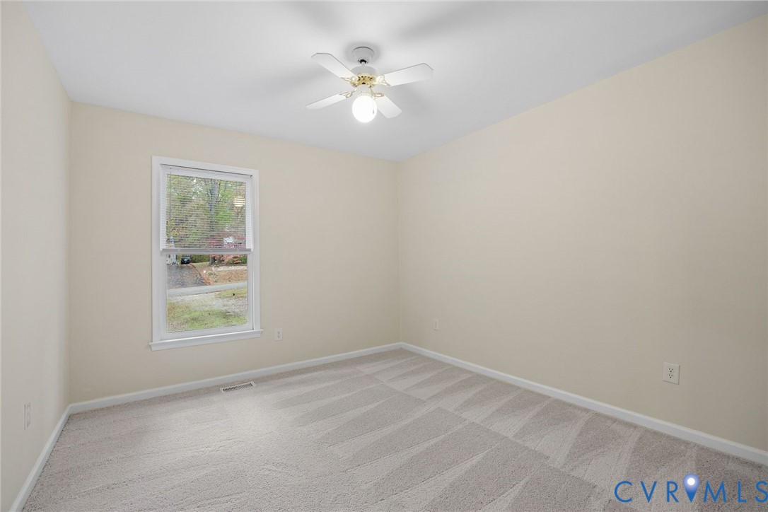 3031 Maplevale Rd