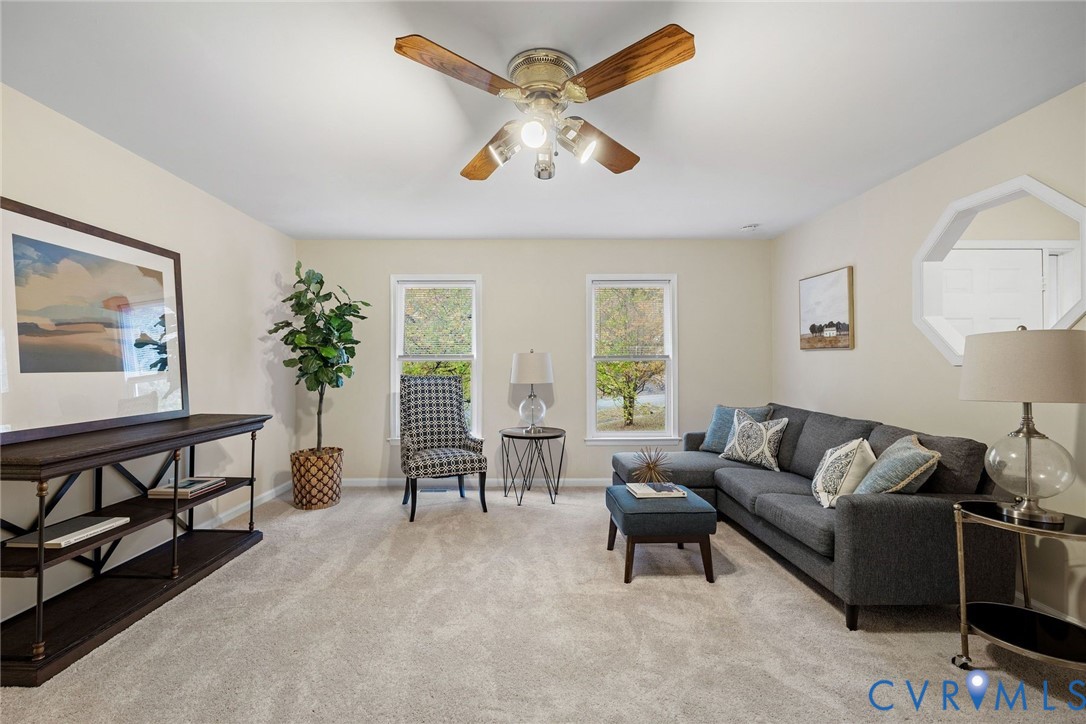 3031 Maplevale Rd