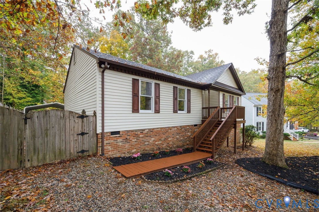 3031 Maplevale Rd