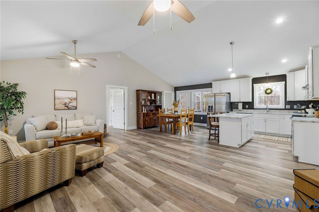 693 Gully Tavern Road