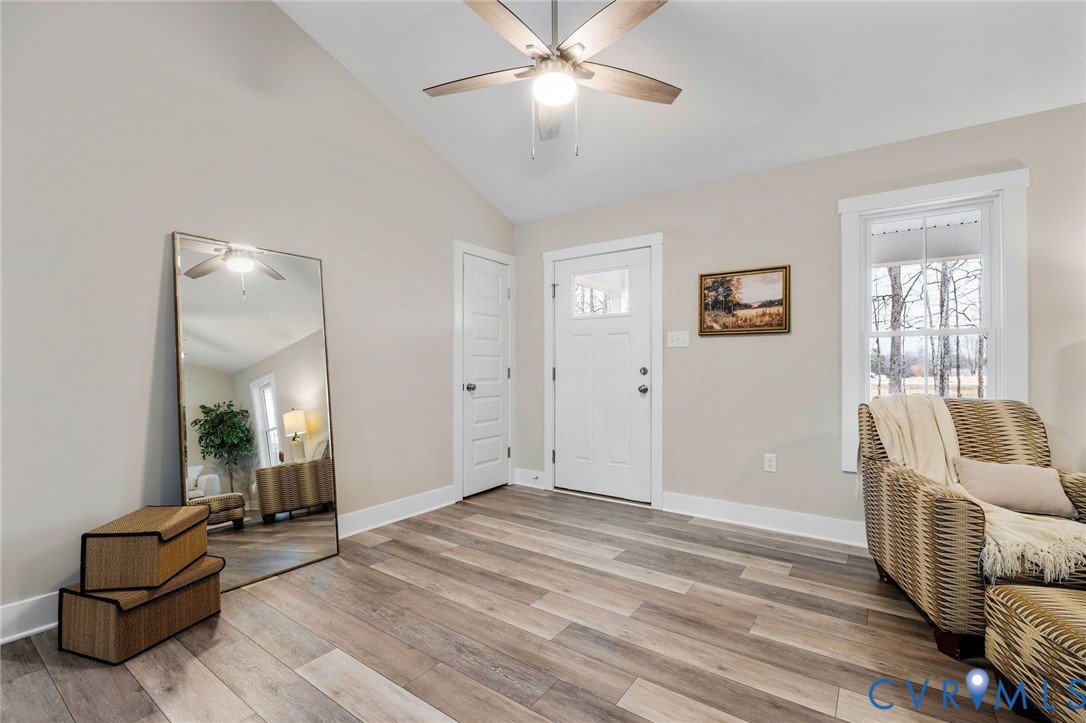 693 Gully Tavern Road