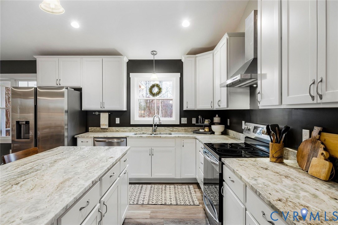 693 Gully Tavern Road