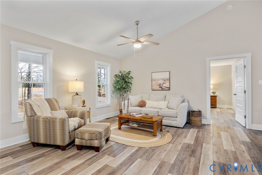 693 Gully Tavern Road