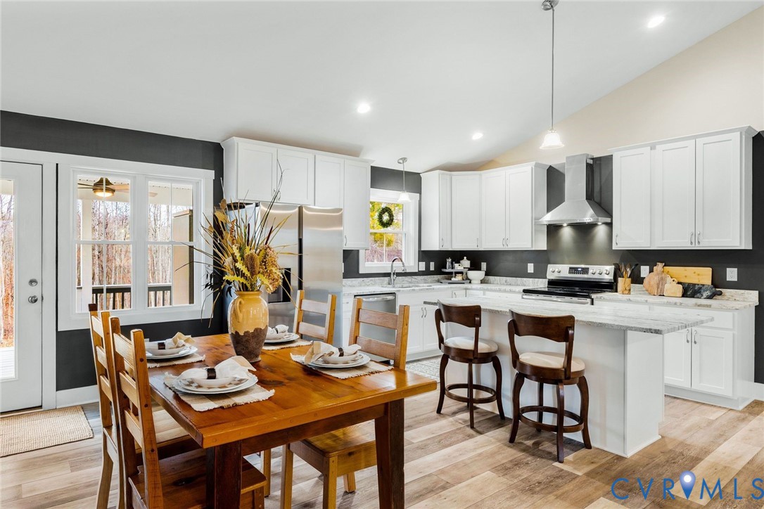 693 Gully Tavern Road