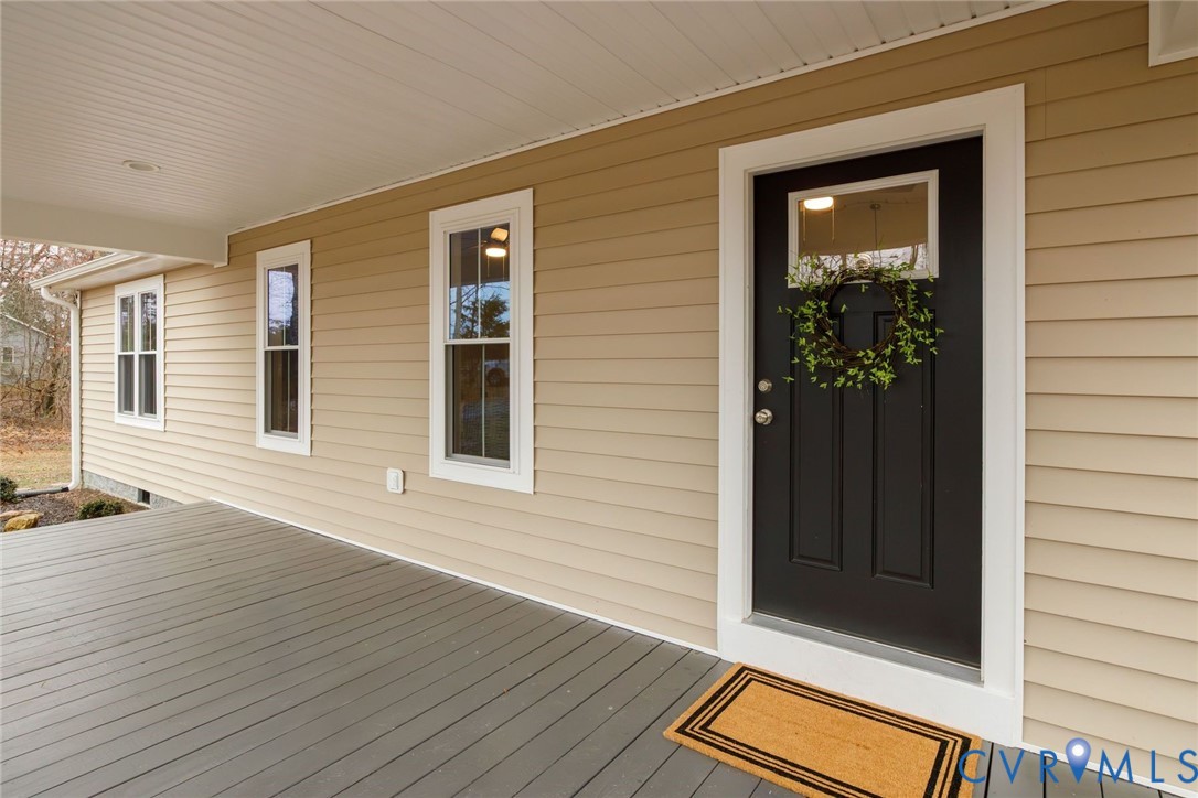 693 Gully Tavern Road