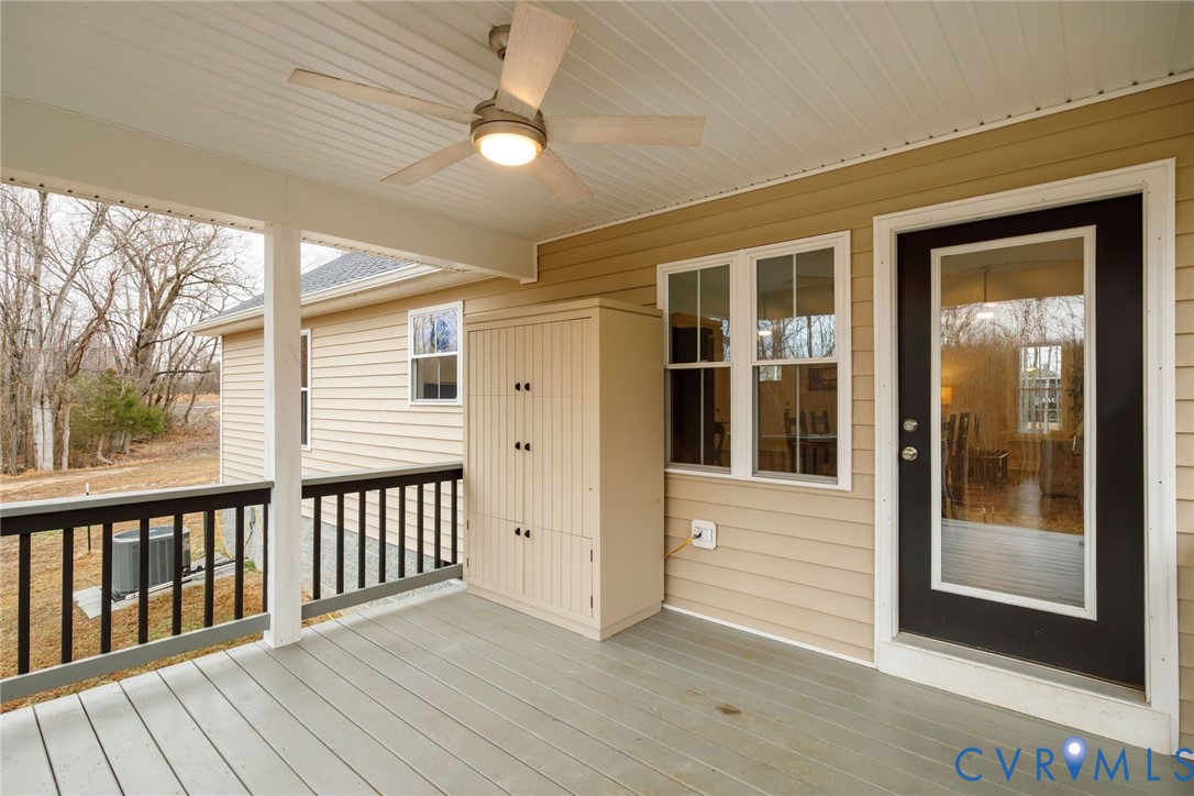 693 Gully Tavern Road