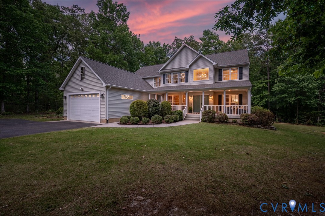381 Shorewood Dr