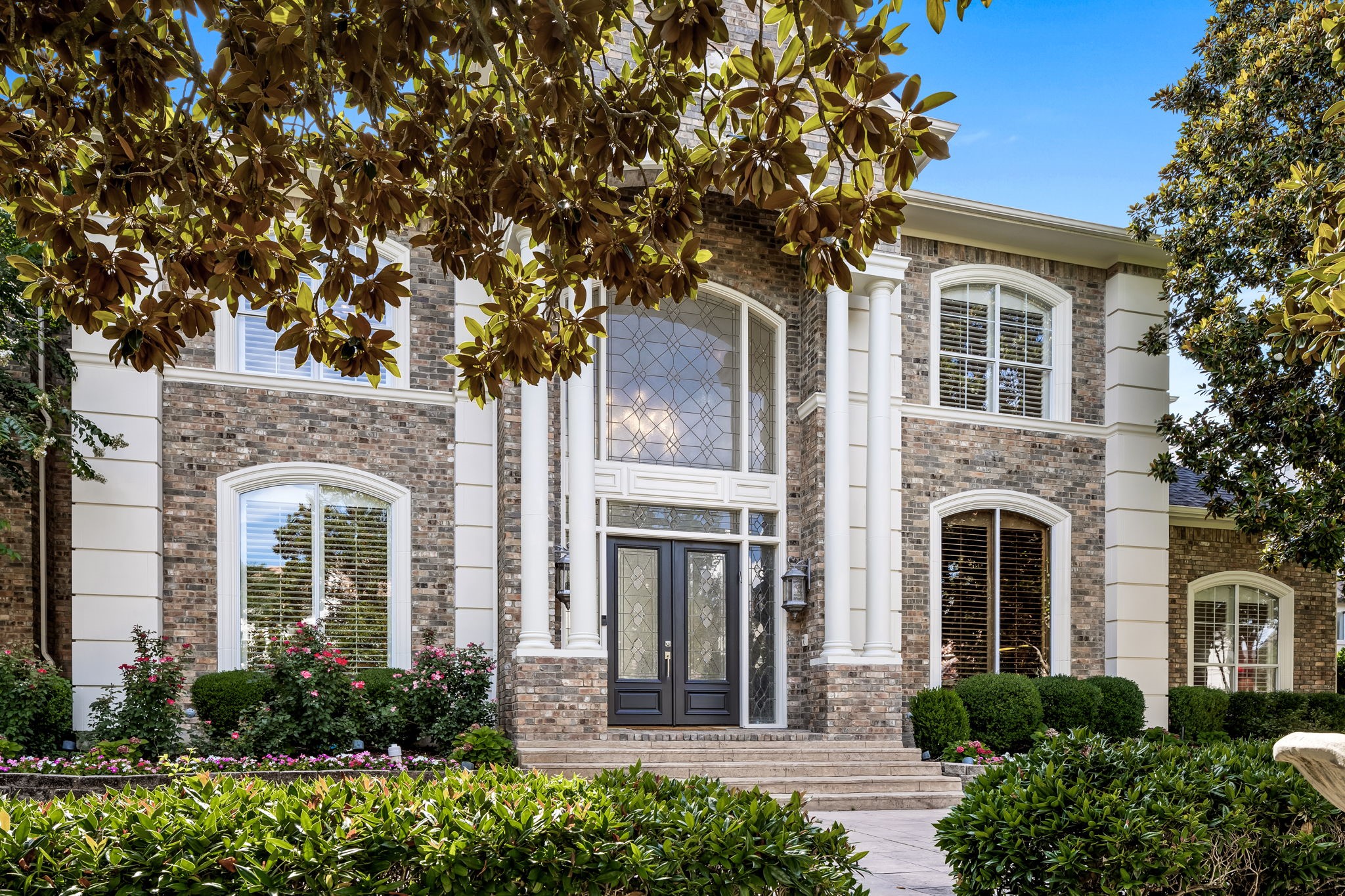 17405 Woods Edge Drive