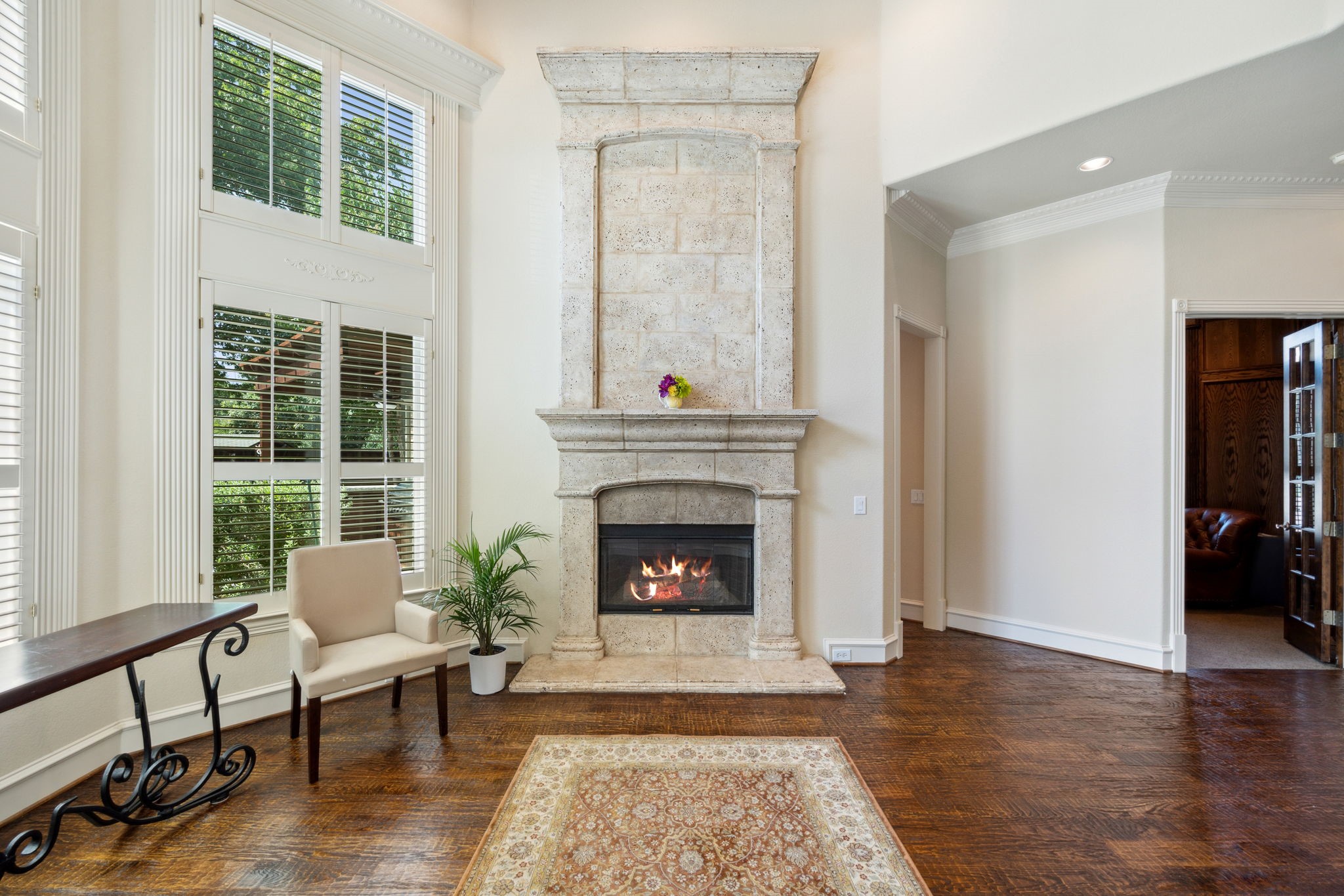 6405 Riverside Drive