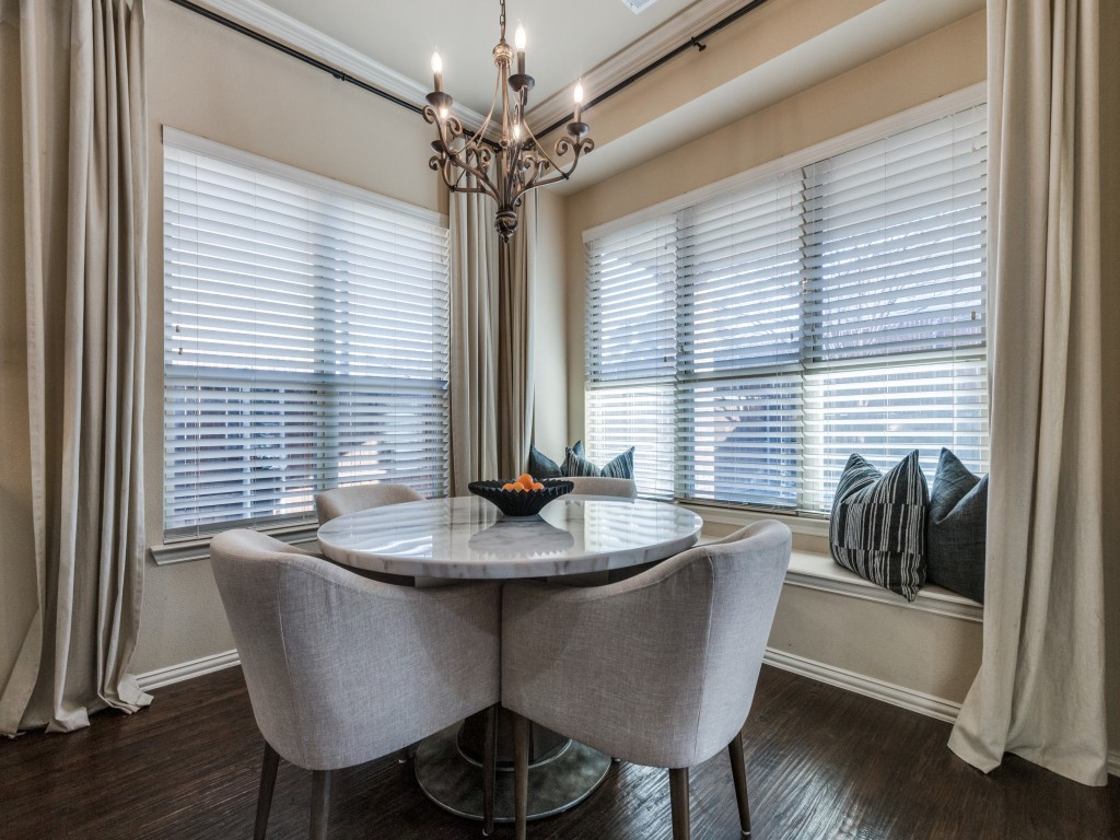 6325 Falcon Ridge Lane