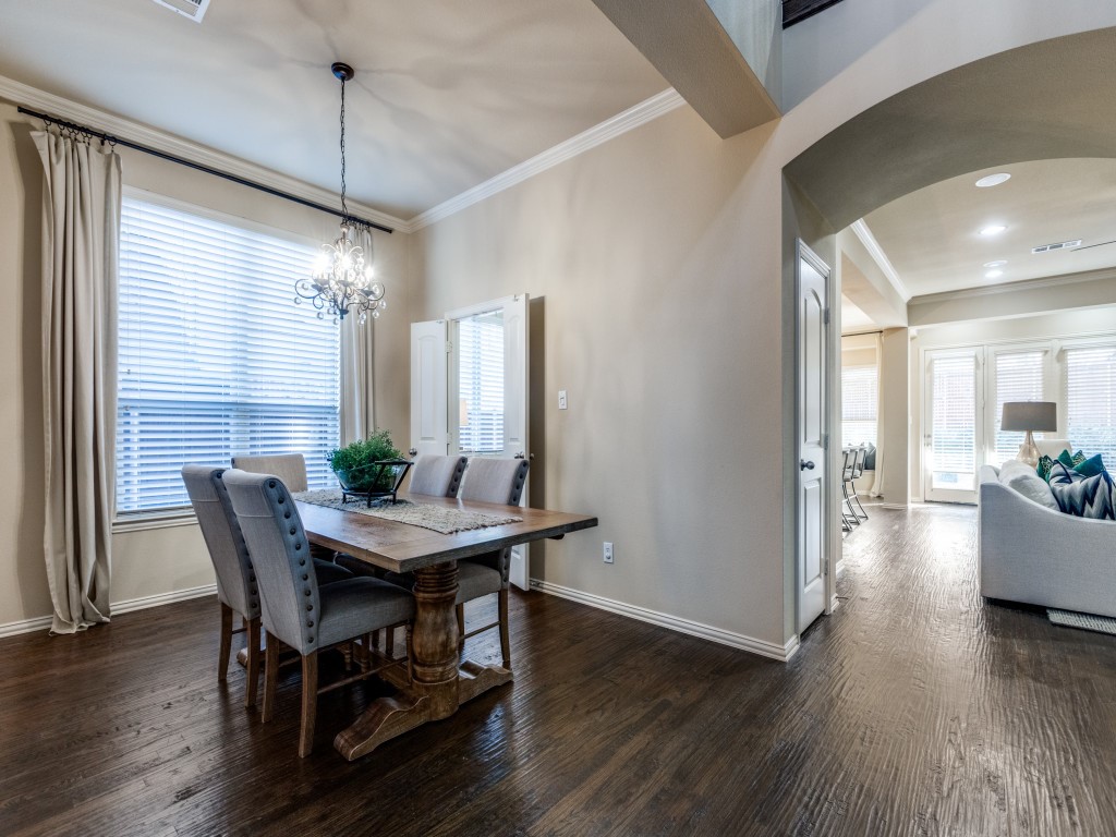 6325 Falcon Ridge Lane