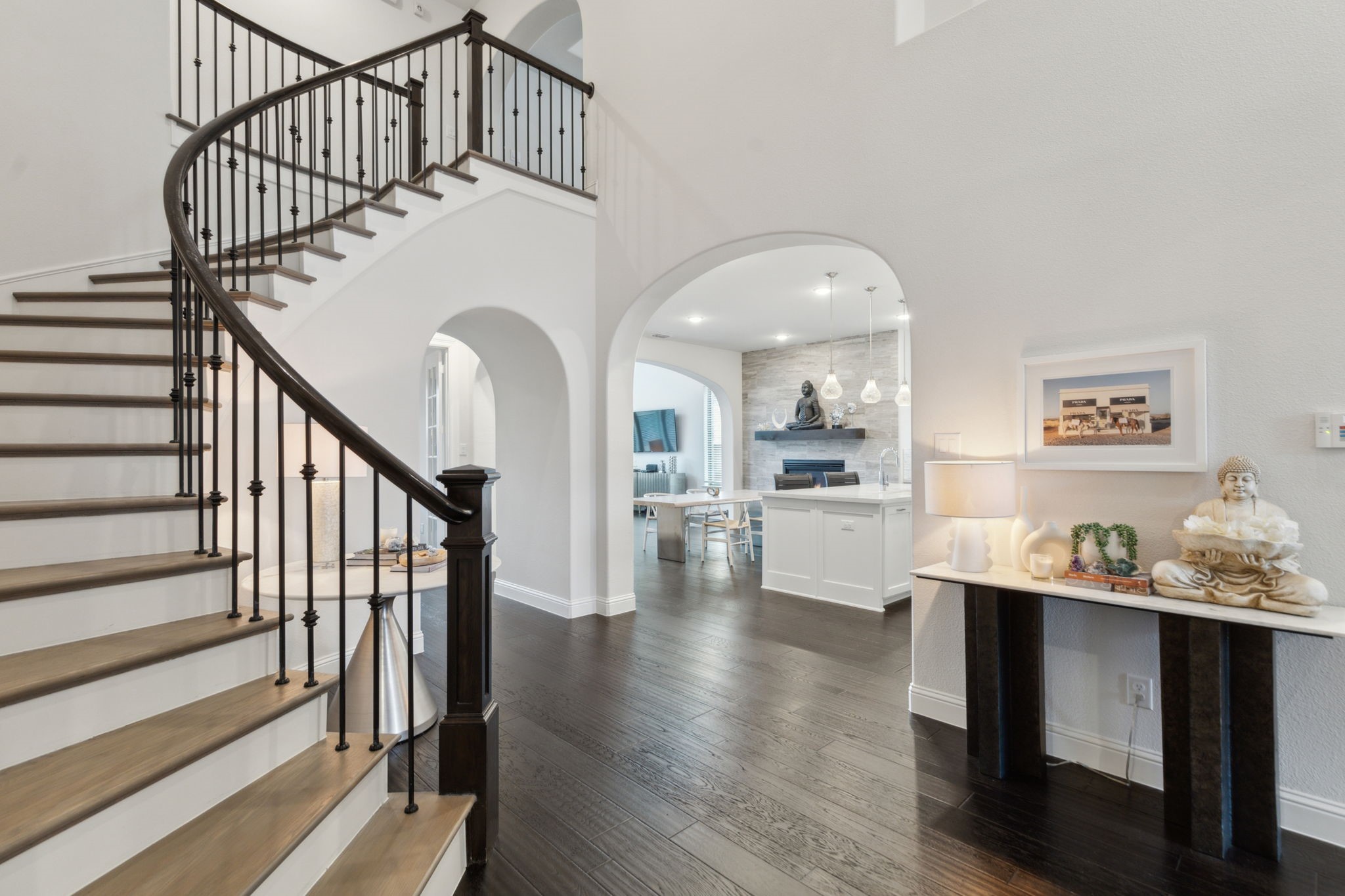 2711 Kingston Street