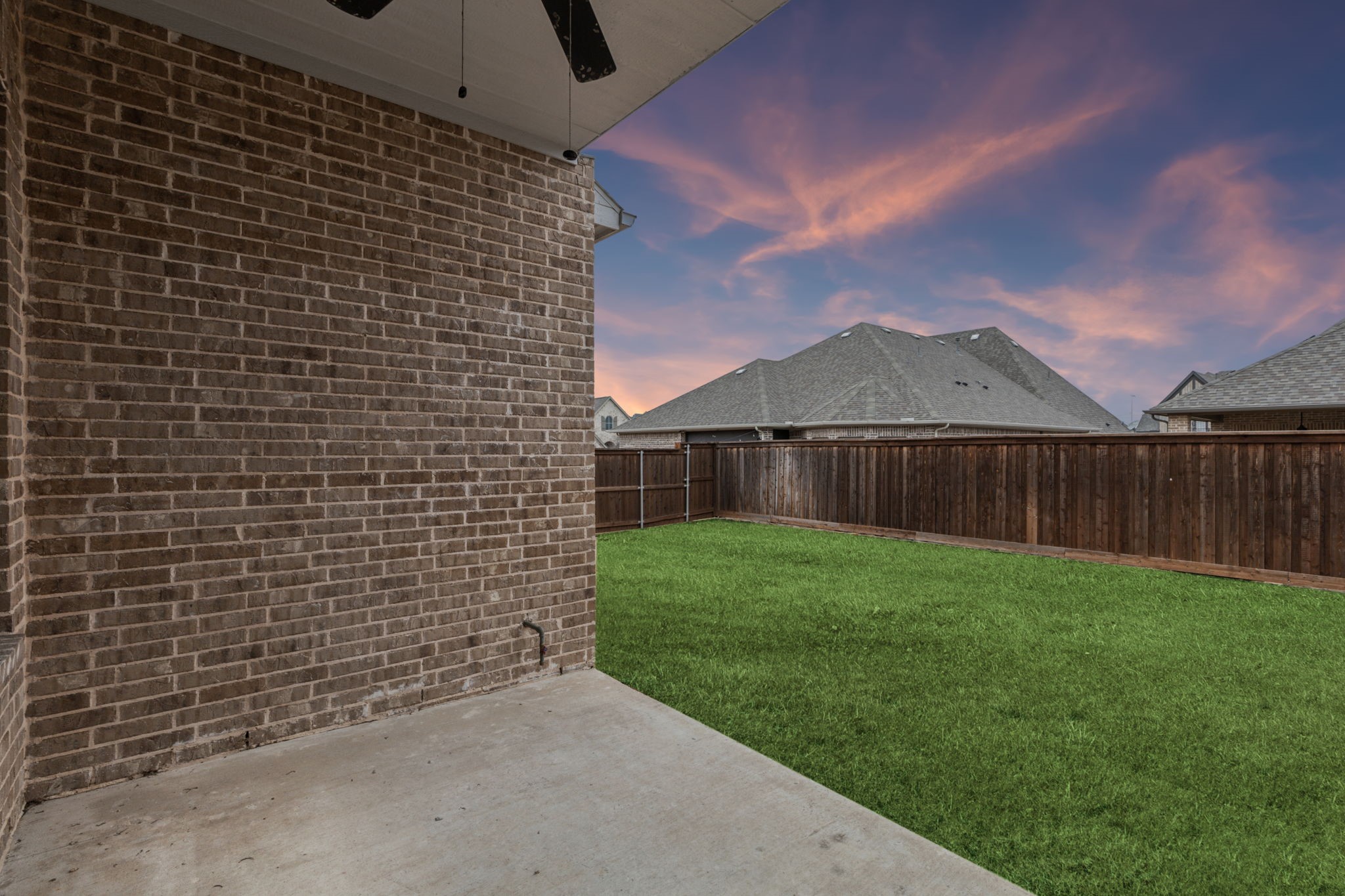 2711 Kingston Street