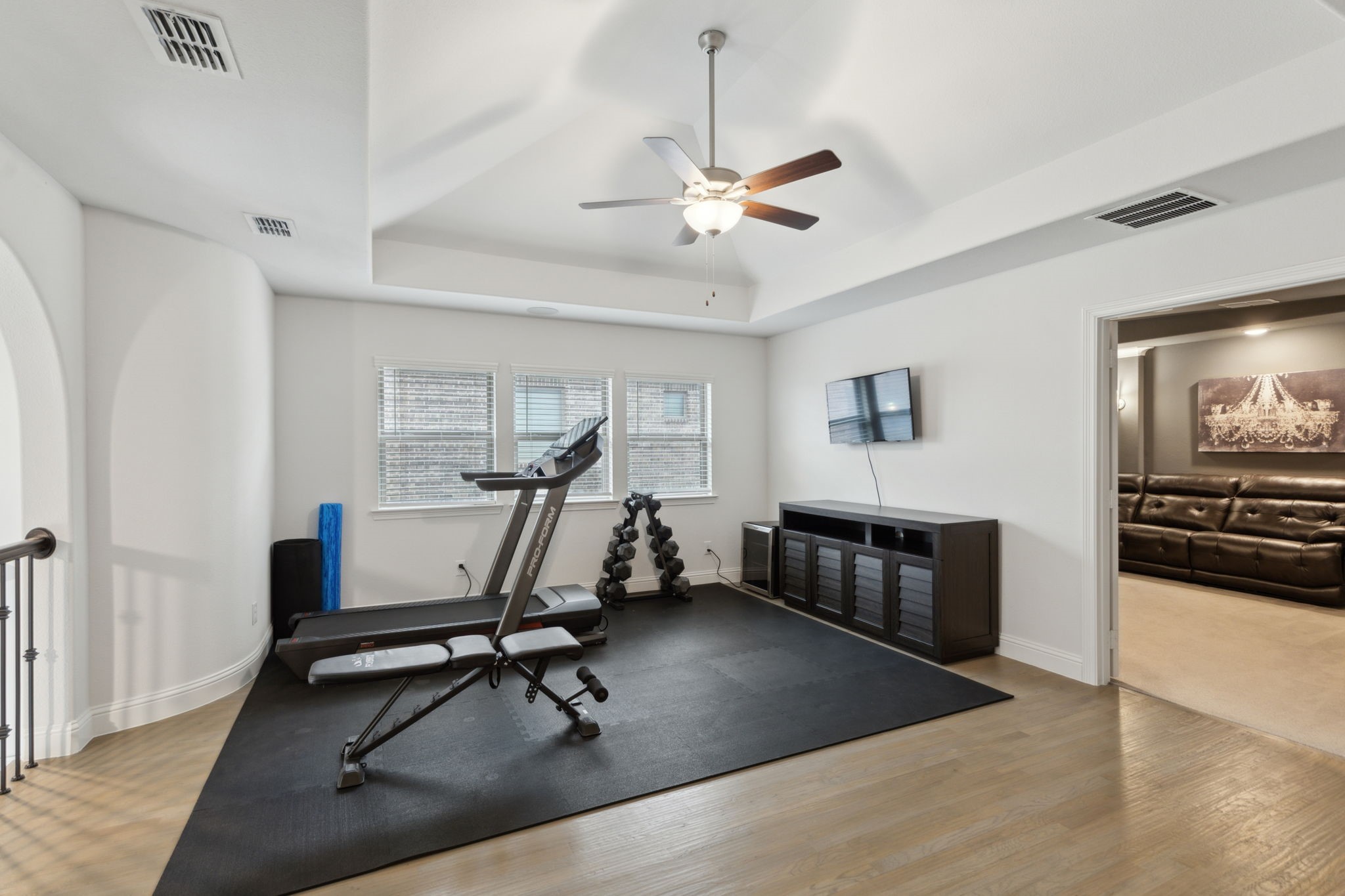 2711 Kingston Street