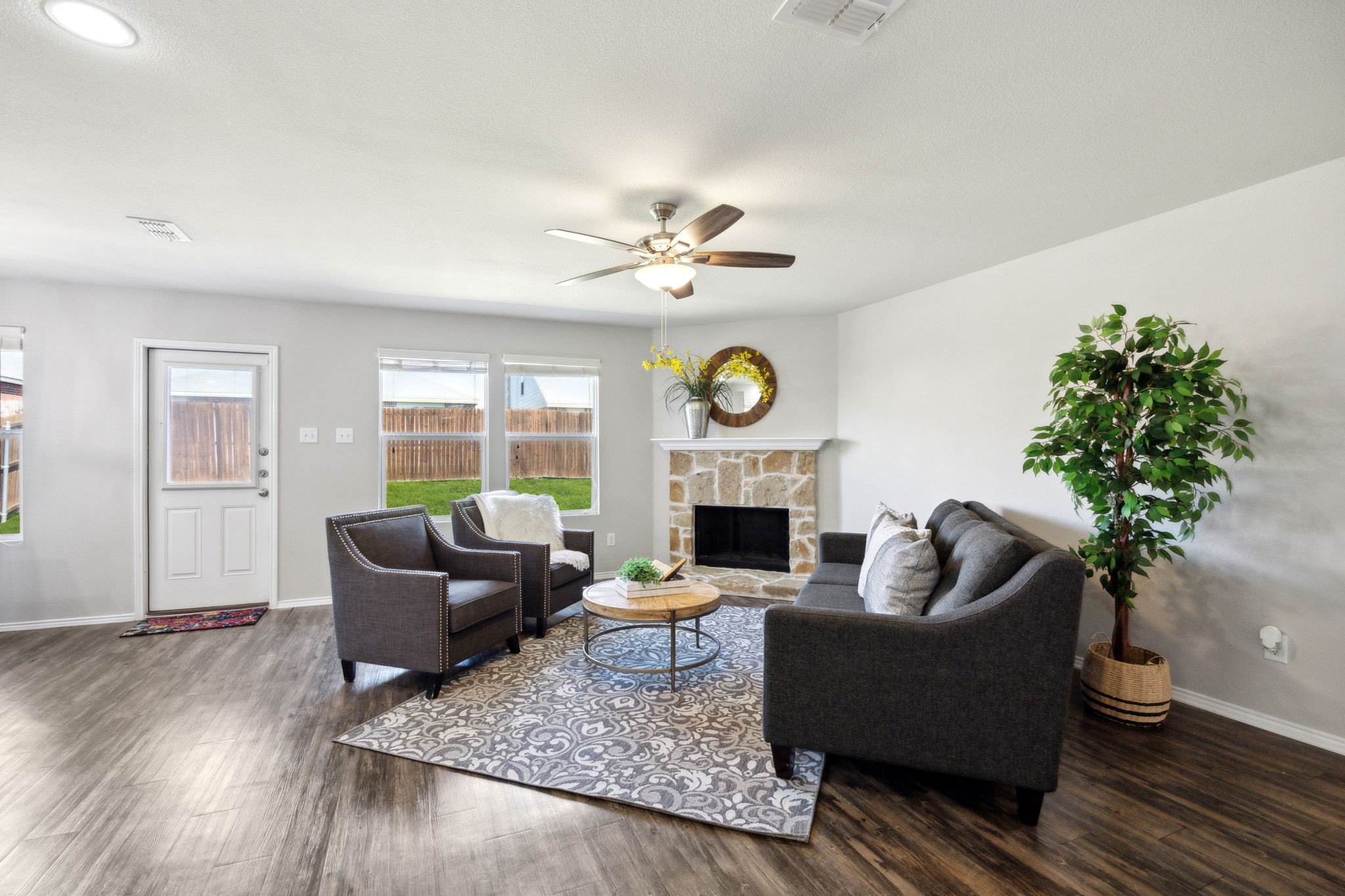 1809 Christopher Creek Drive