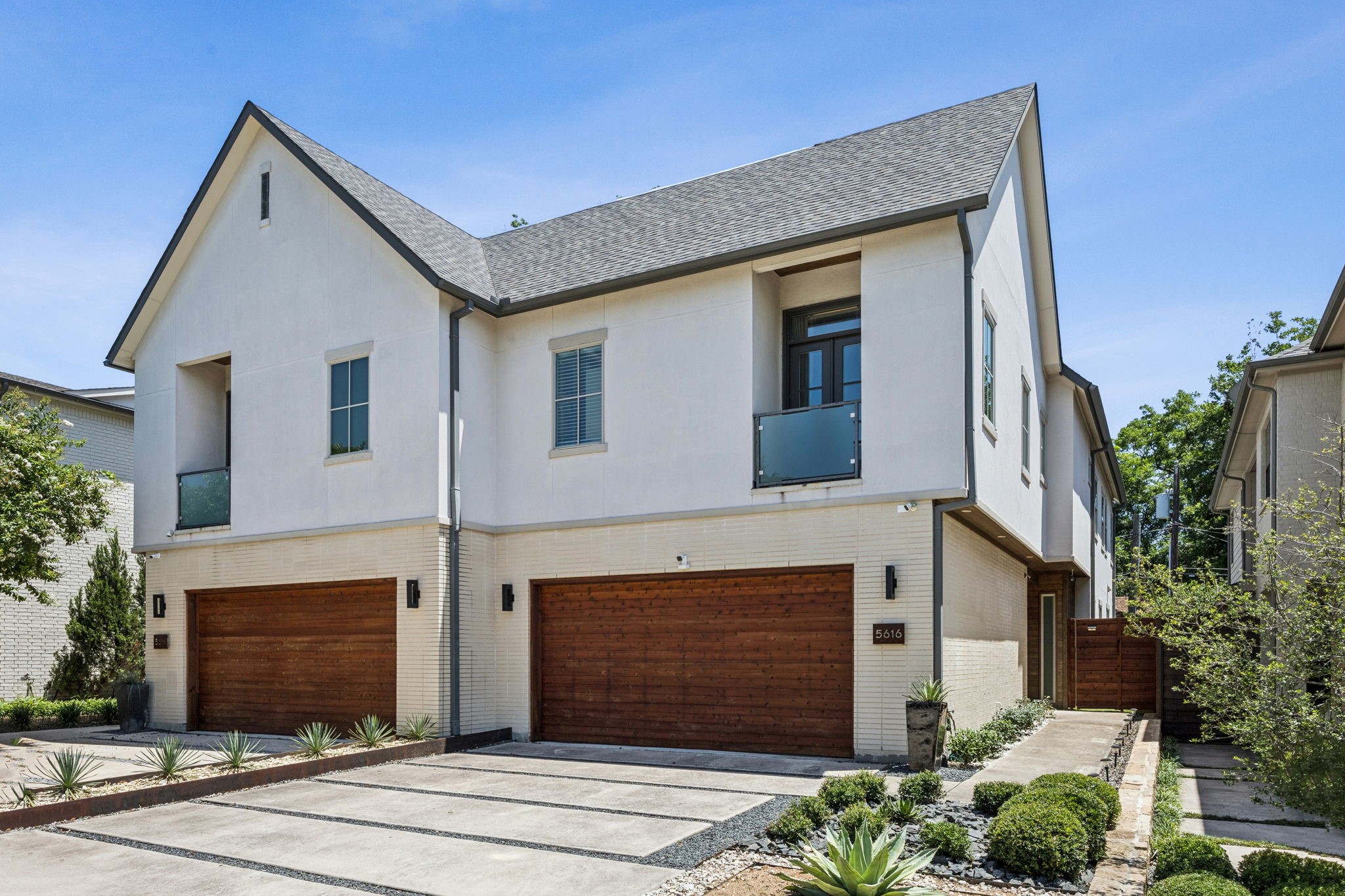 5616 Longview Street