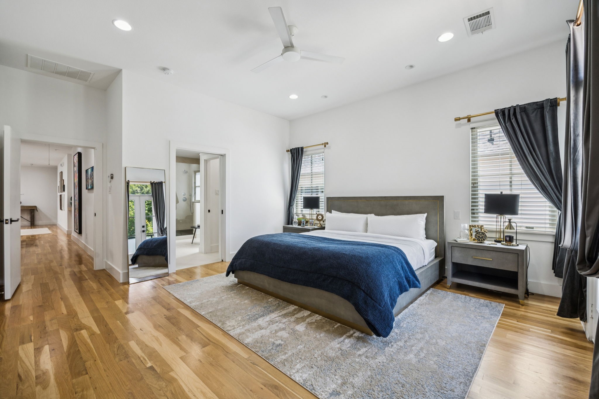 5616 Longview Street