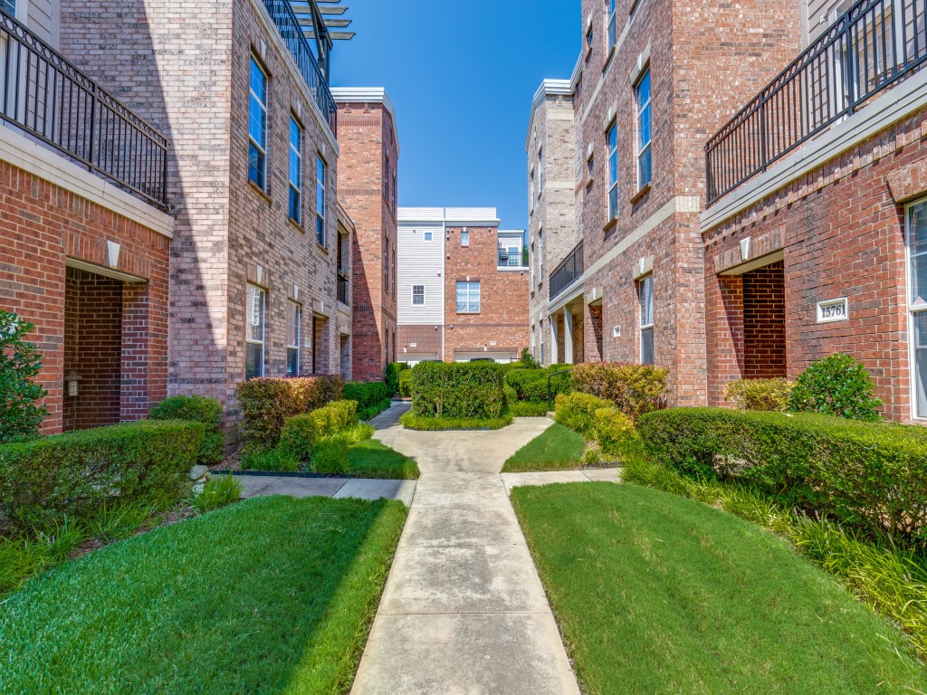 15741 Seabolt 28