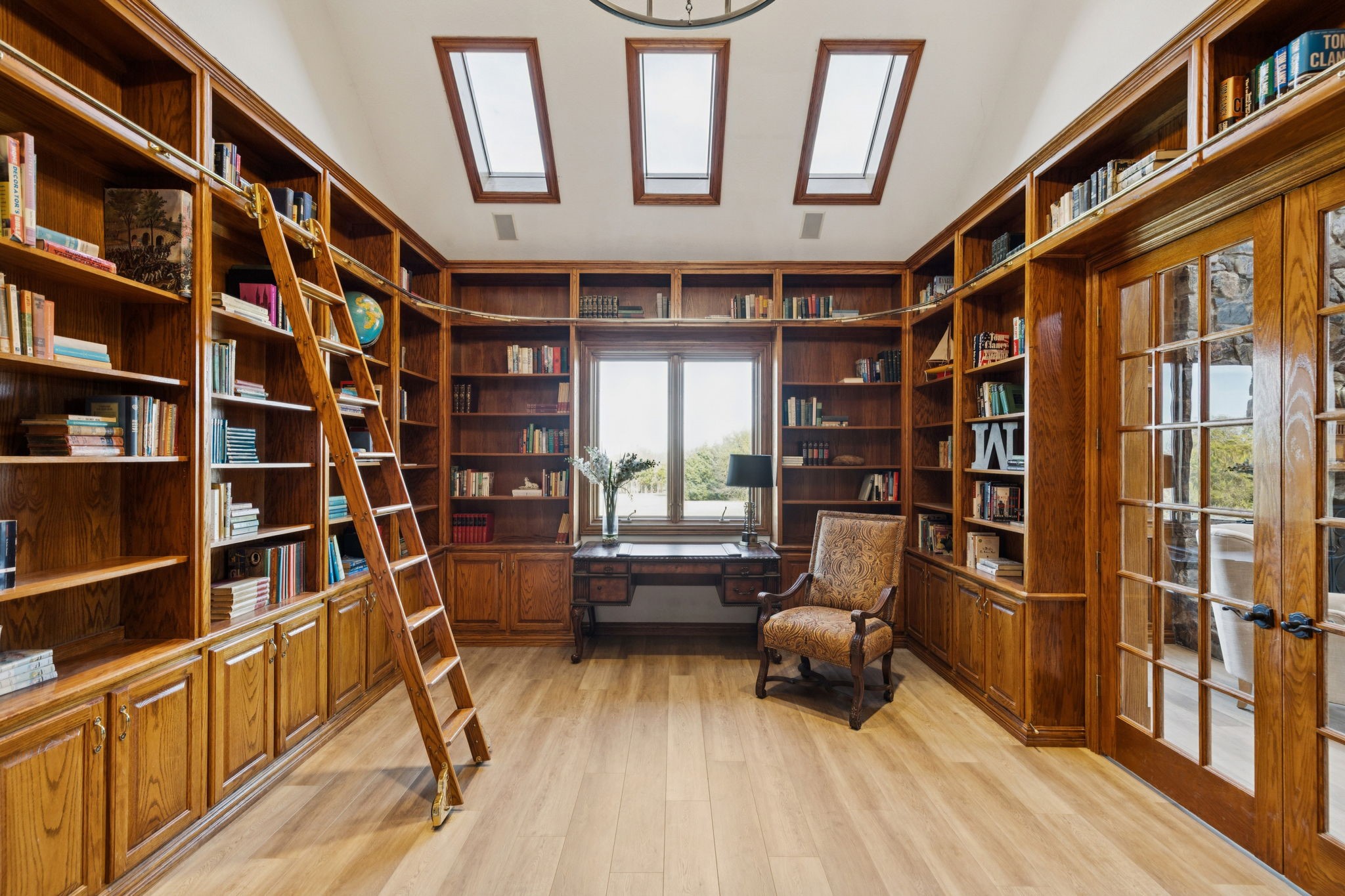 362 Woodland Hills Drive