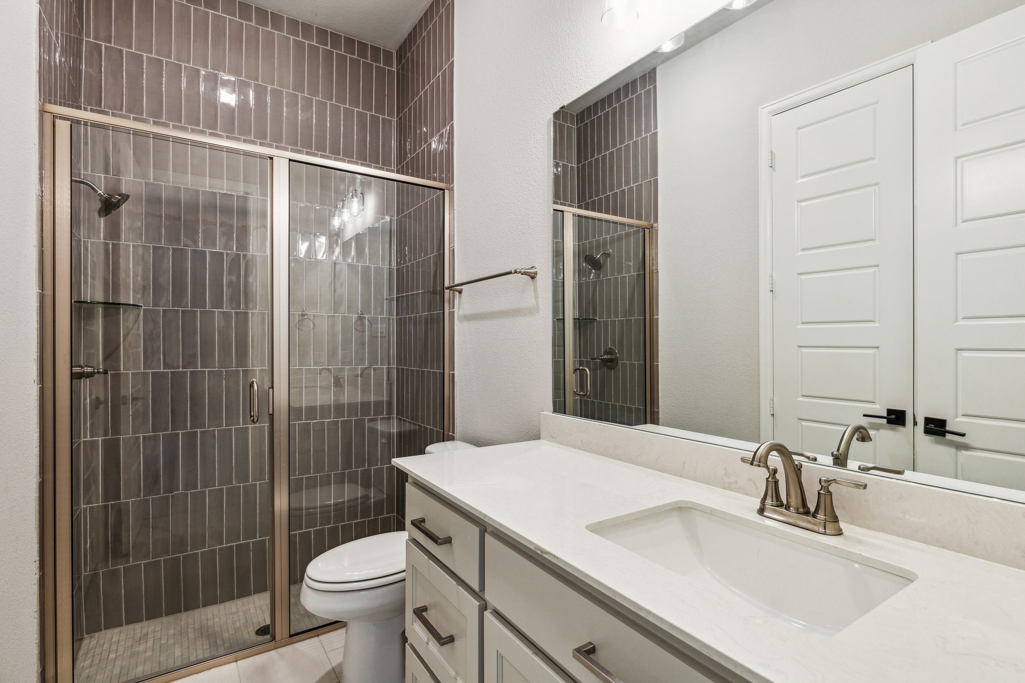 2232 Grey September Street