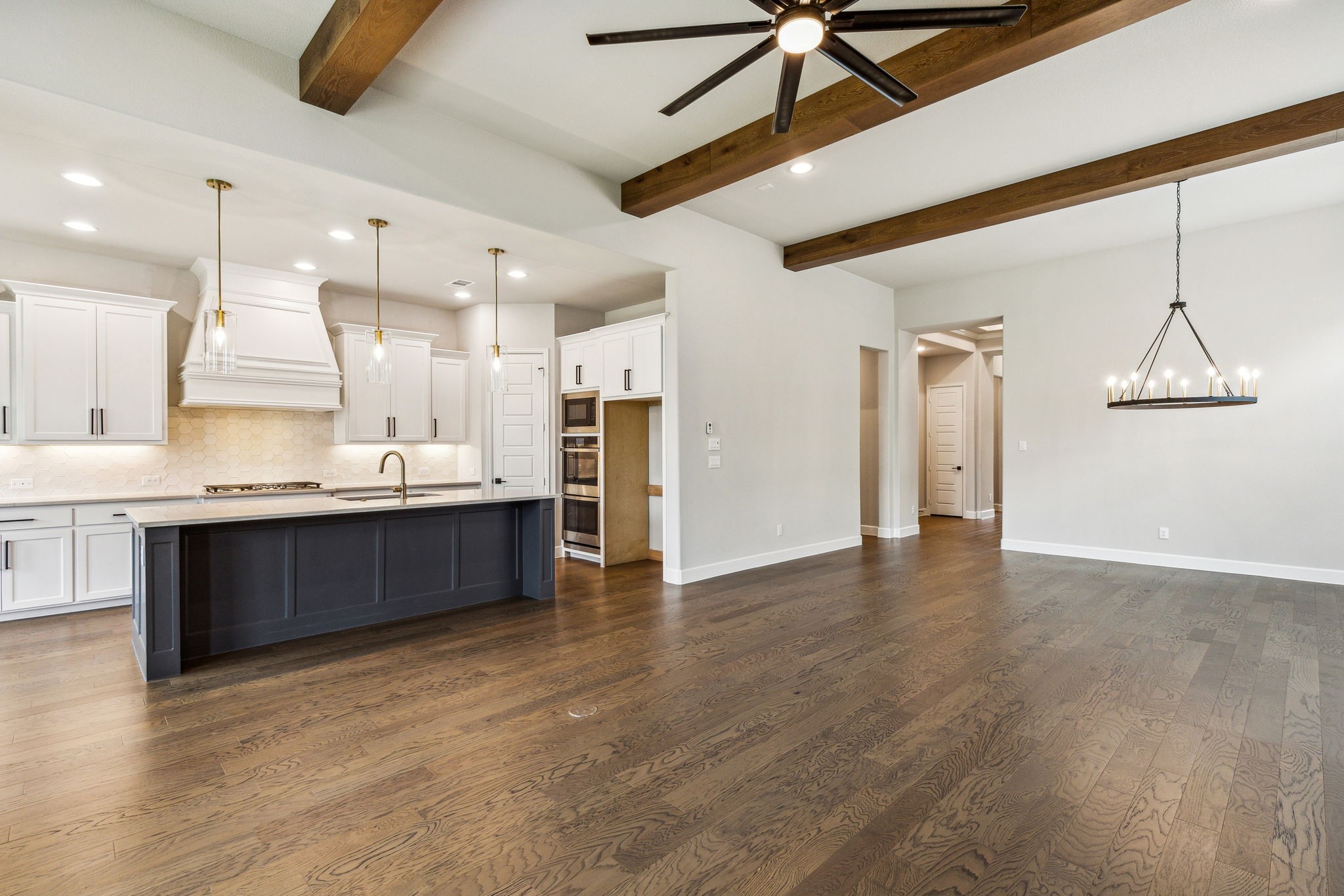 2232 Grey September Street