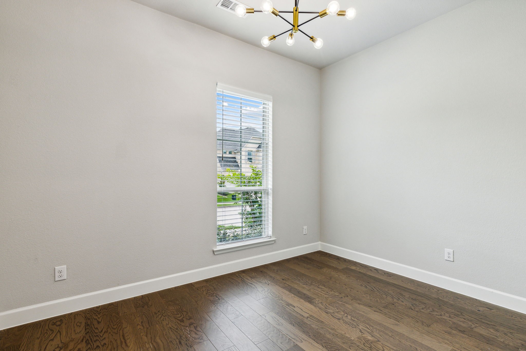 2232 Grey September Street