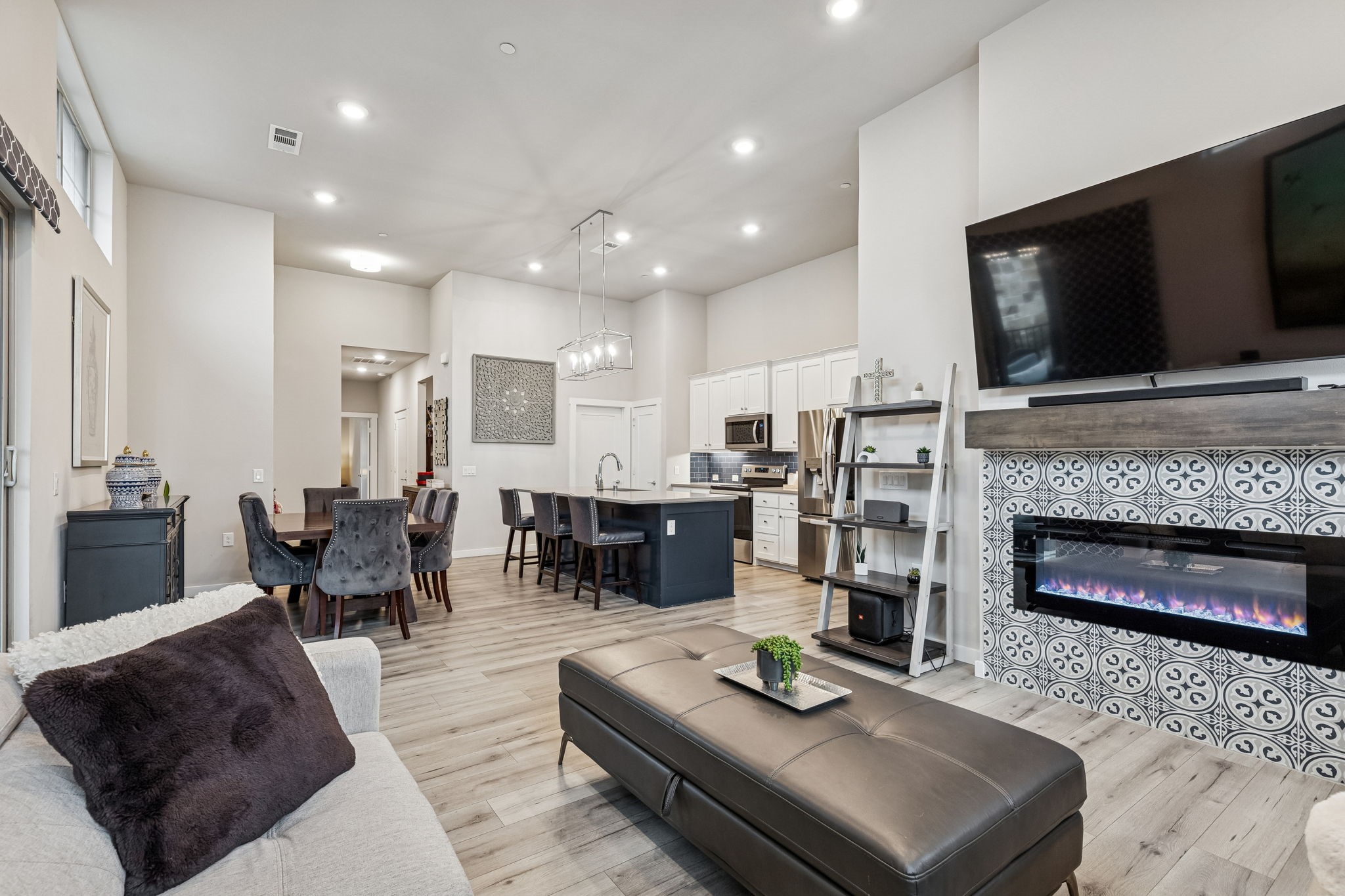 3881 Marigold Lane