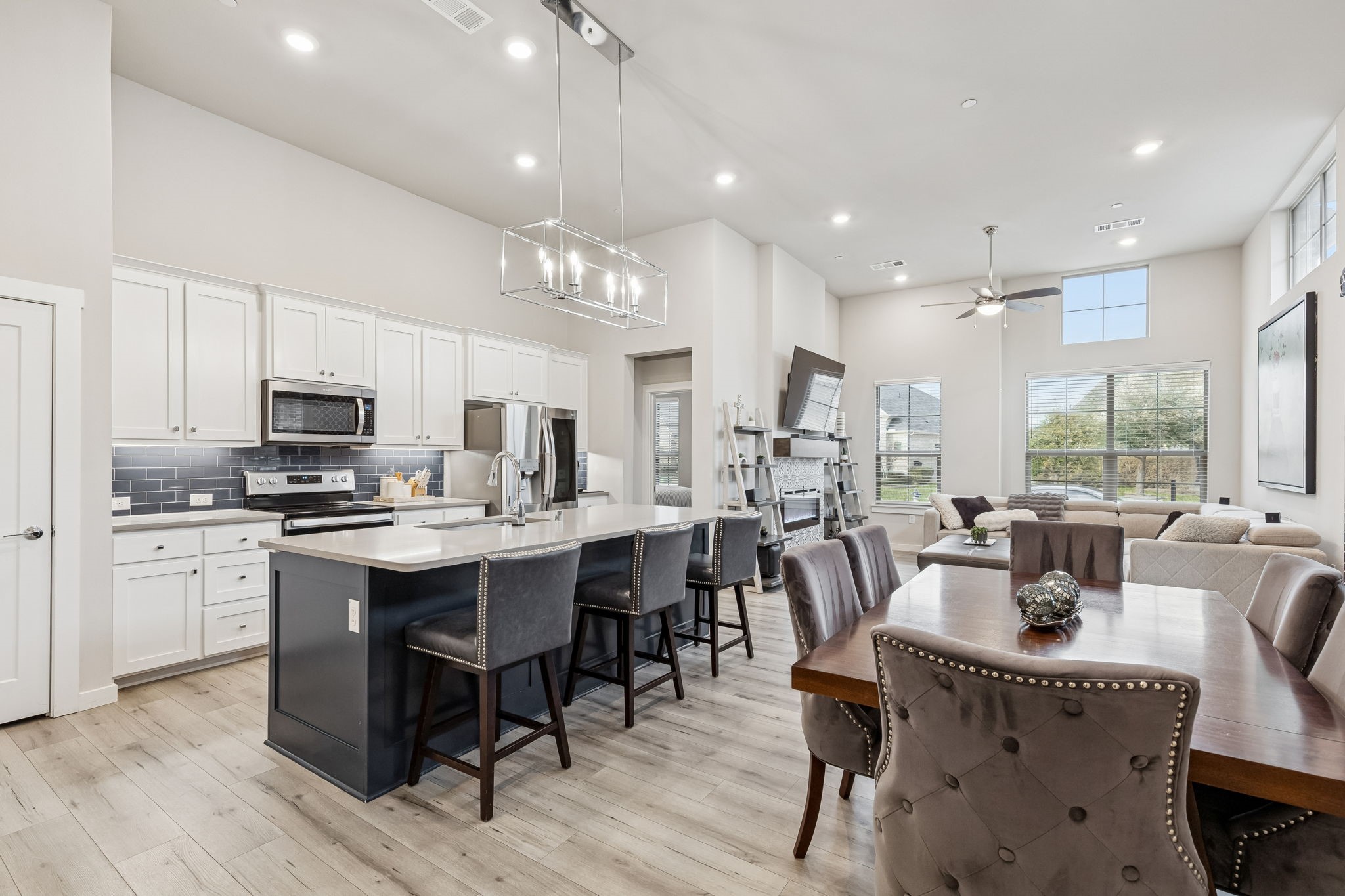 3881 Marigold Lane