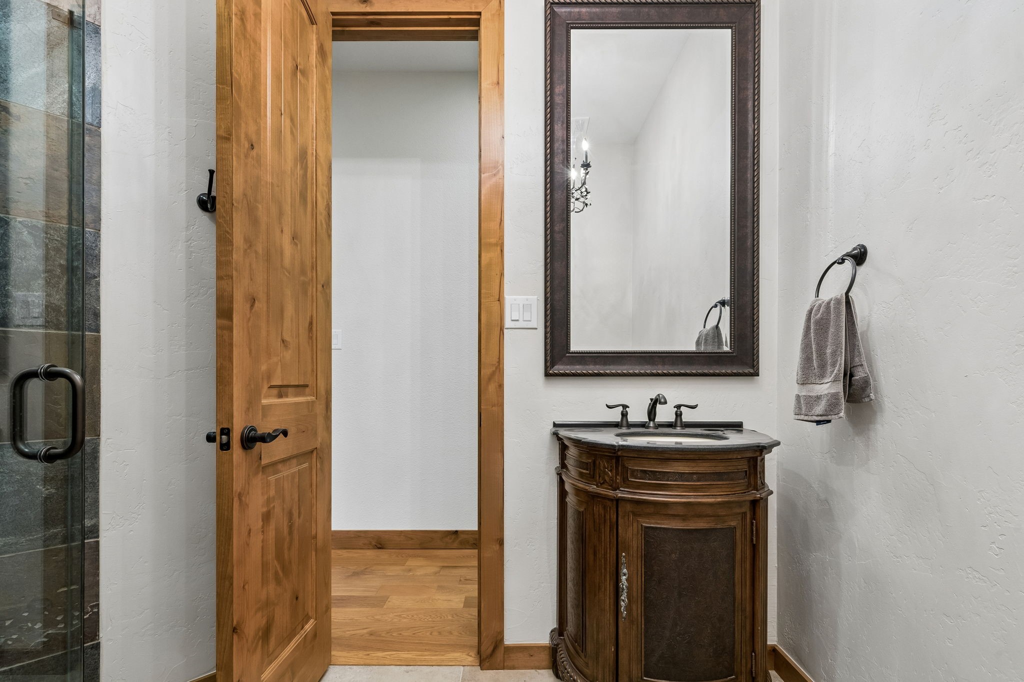 6604 Preston Country Lane