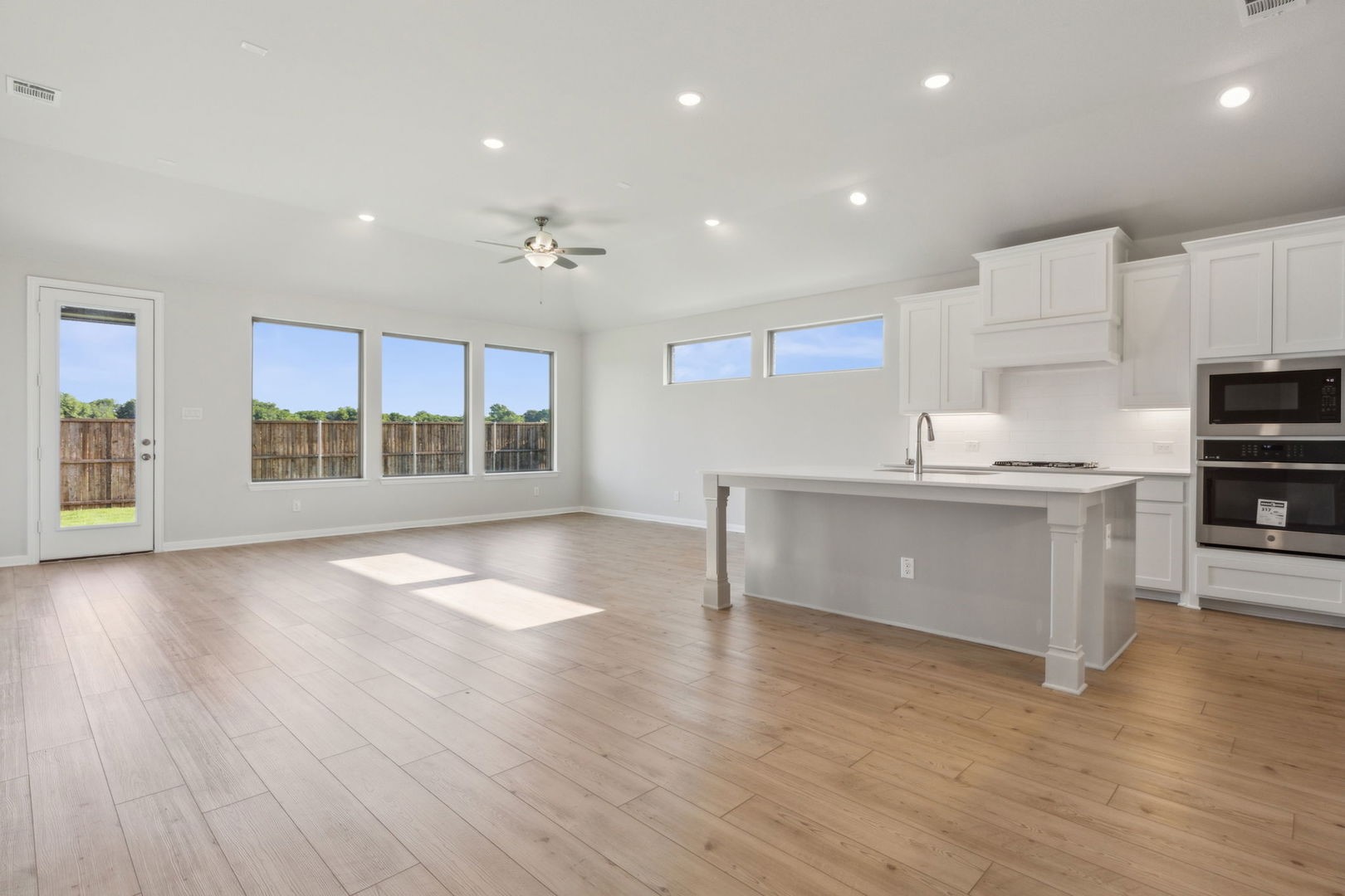1423 Golden Meadow Drive