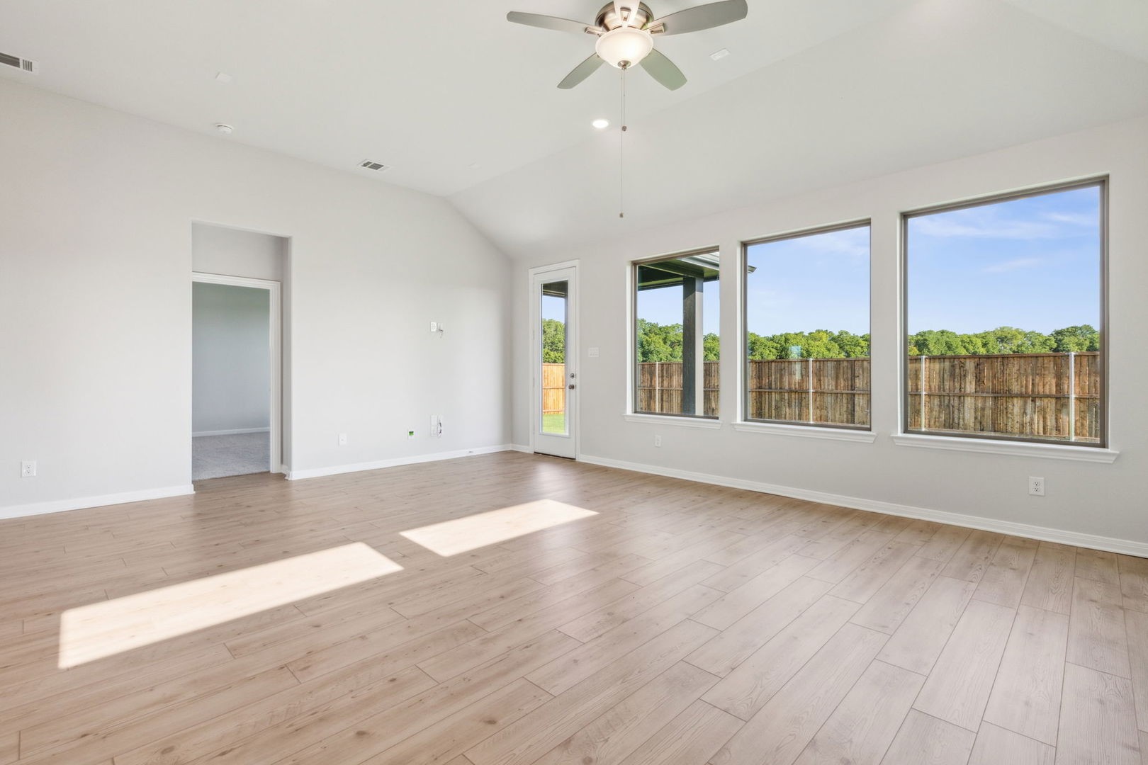 1423 Golden Meadow Drive