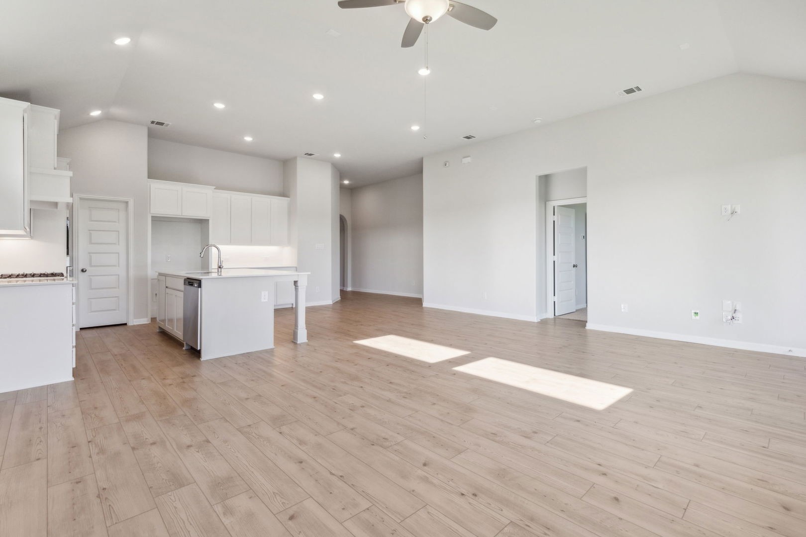 1423 Golden Meadow Drive