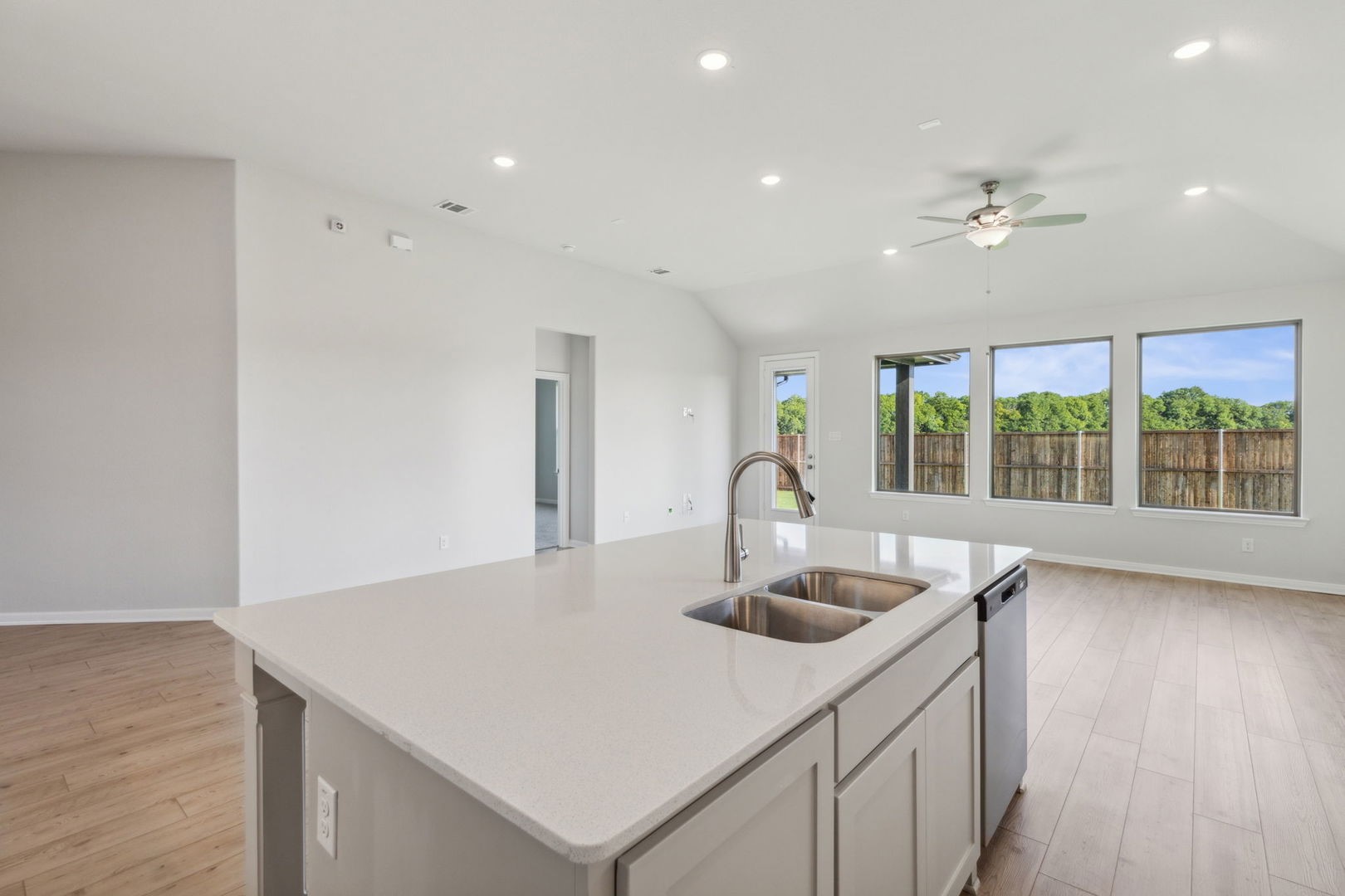 1423 Golden Meadow Drive