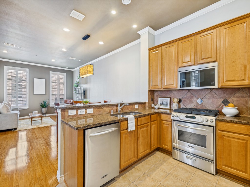 15741 Seabolt 28