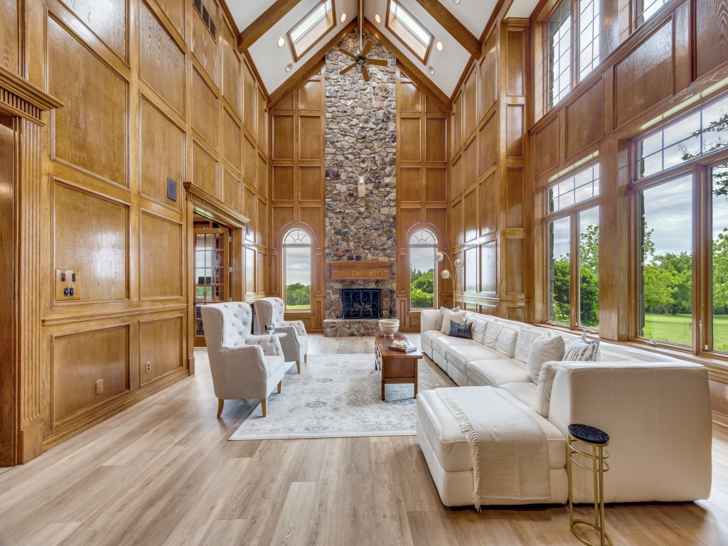 362 Woodland Hills Drive