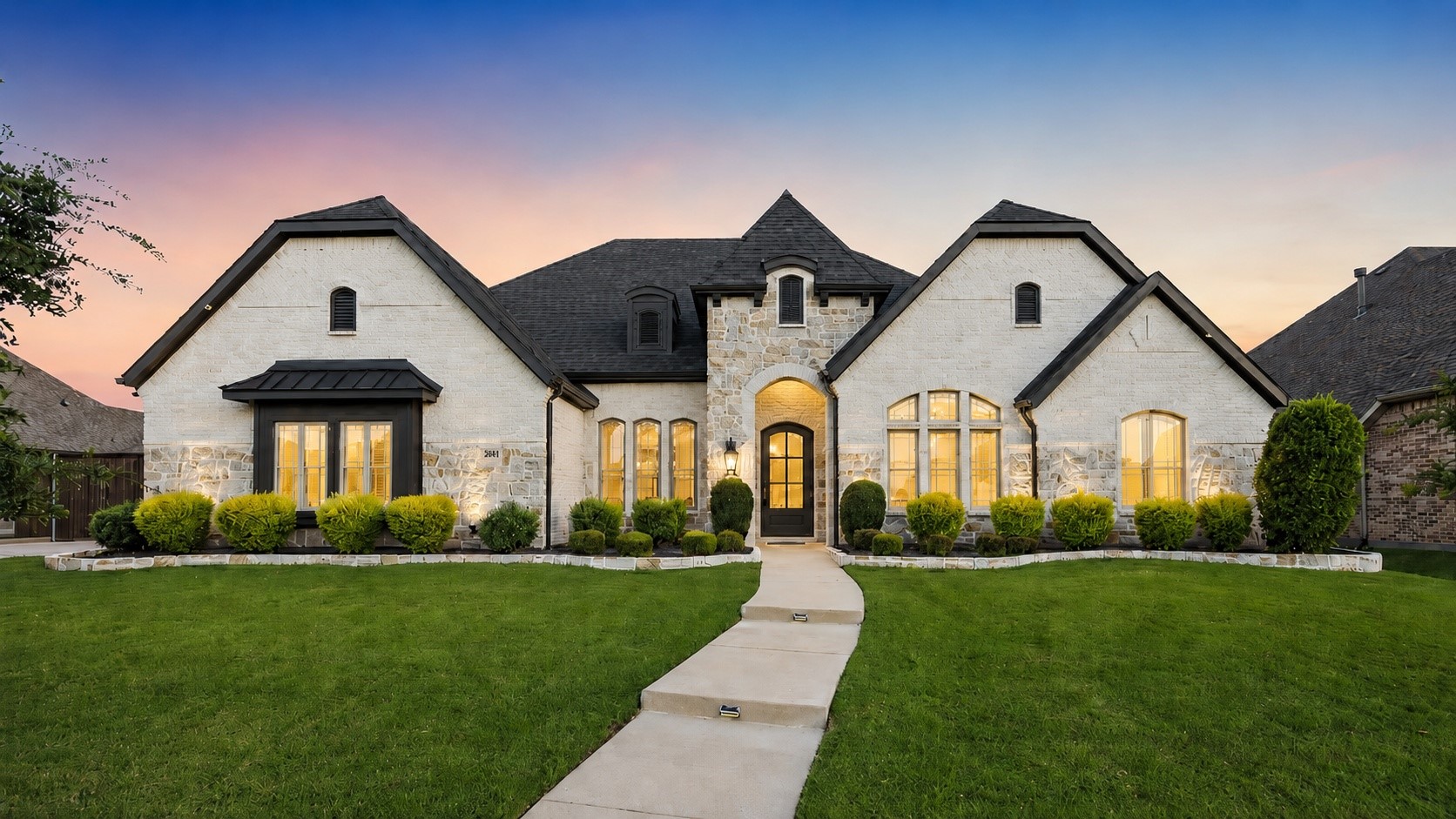 2200 Weathertop Lane