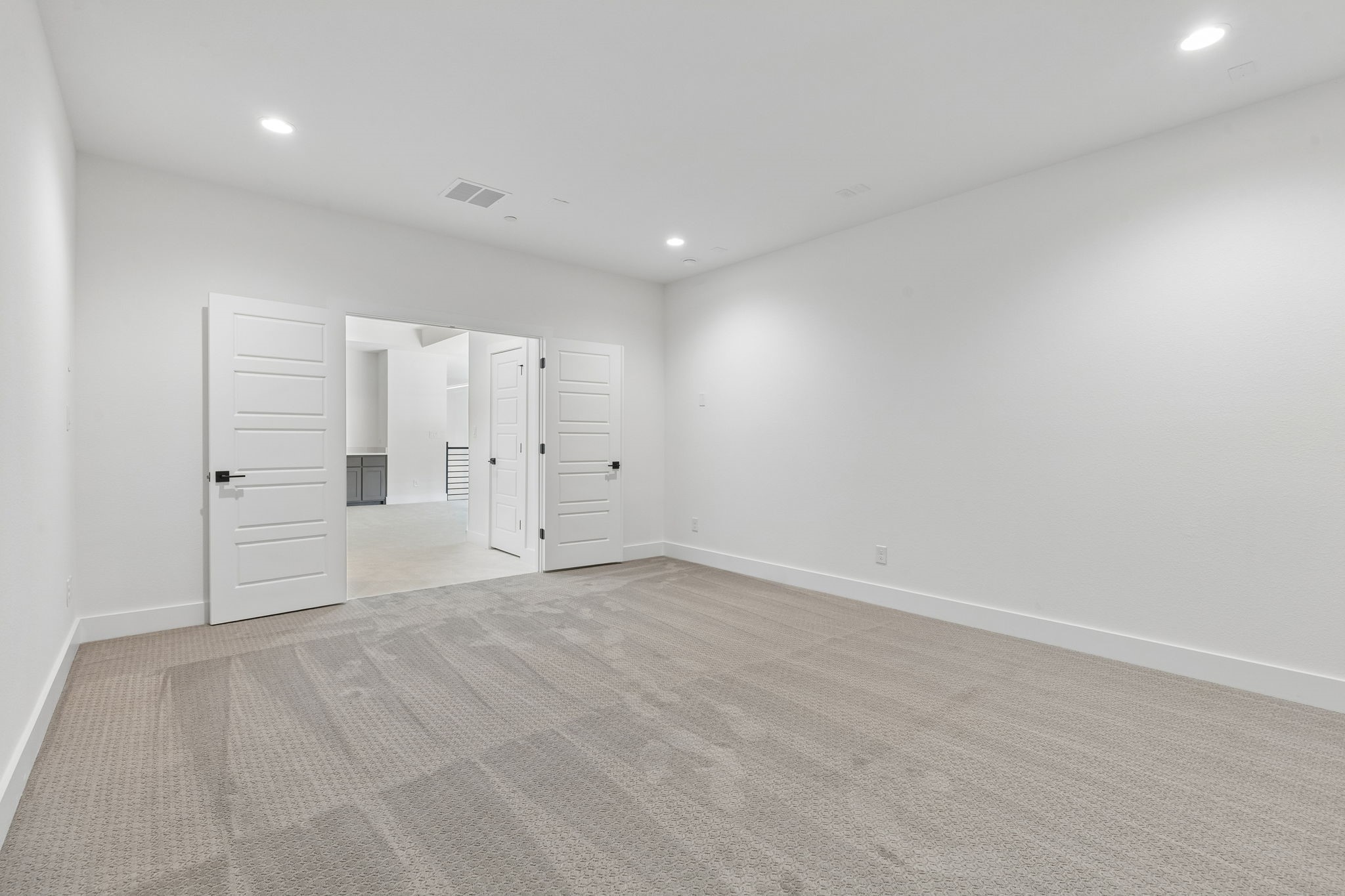 460 Harrison Lane