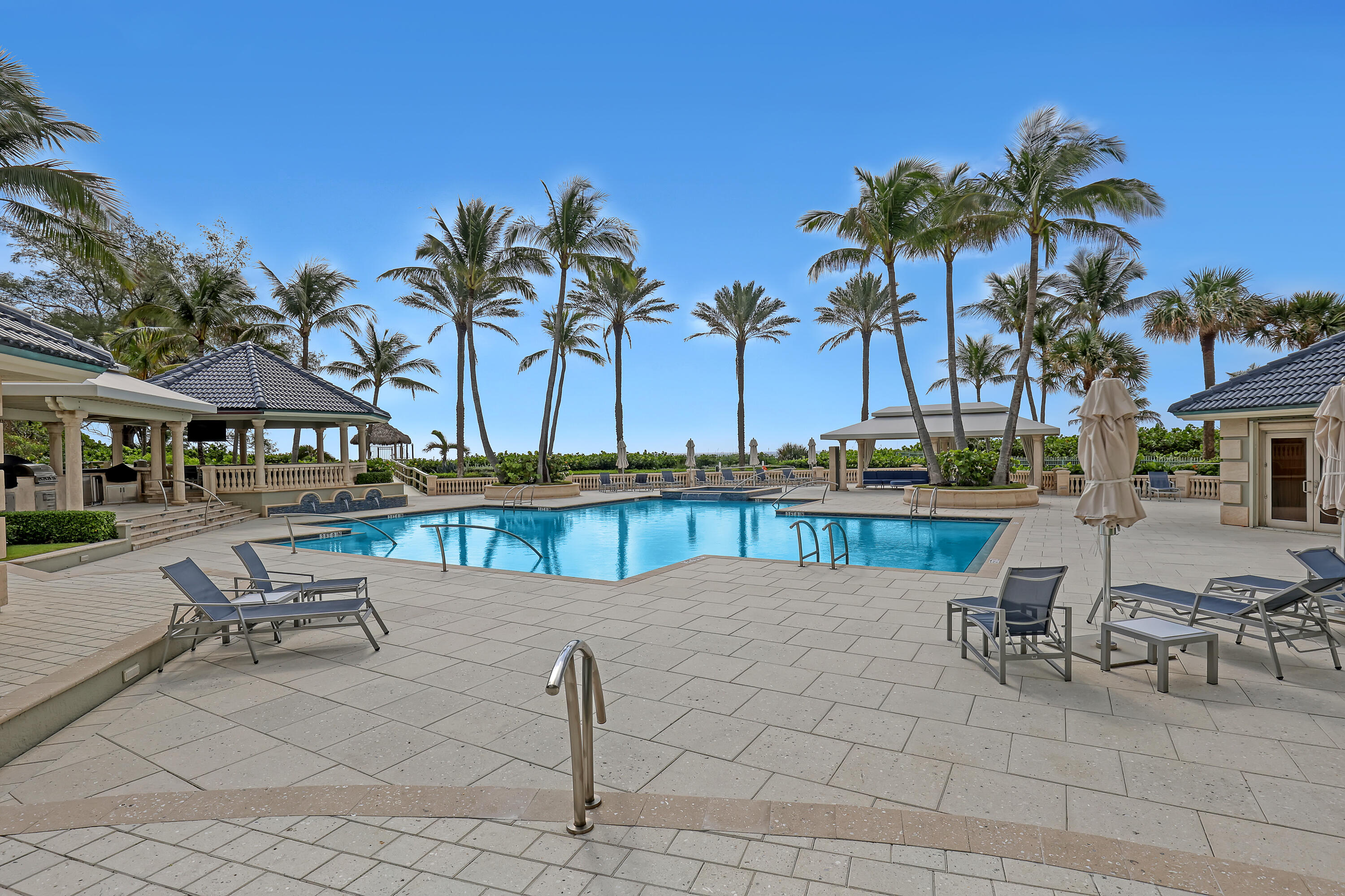 3920 N Ocean Drive 9b