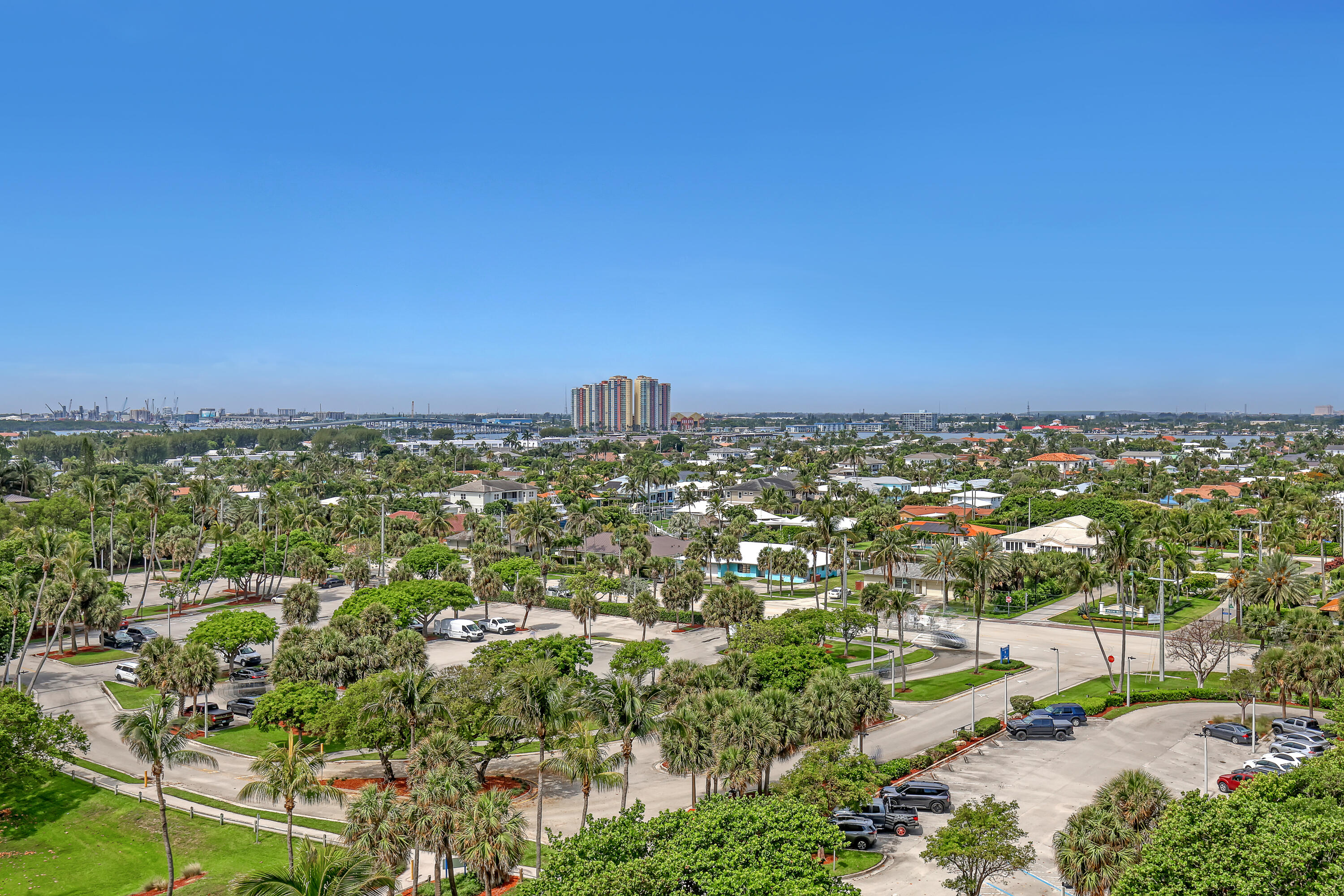 3920 N Ocean Drive 9b