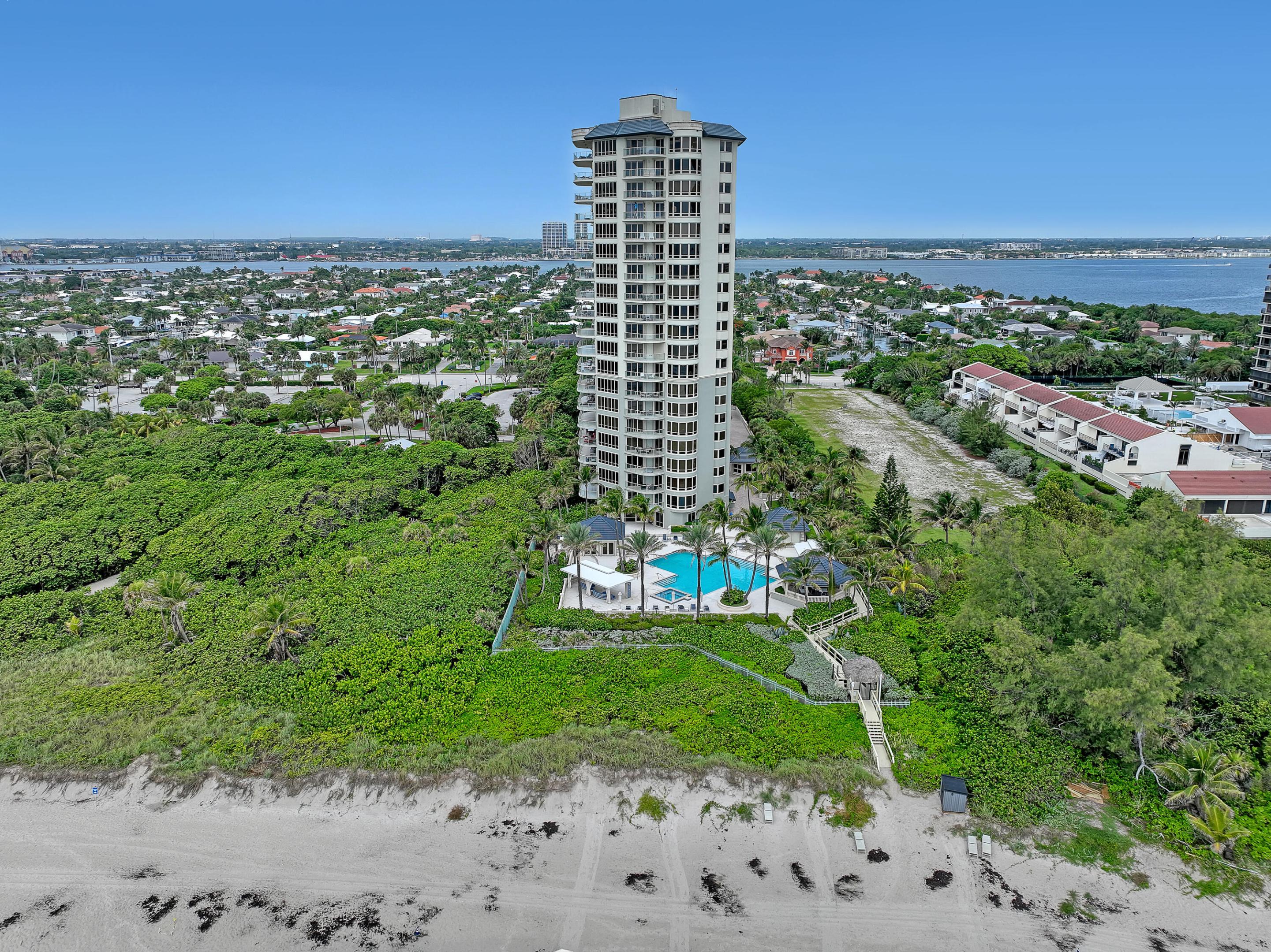3920 N Ocean Drive 9b