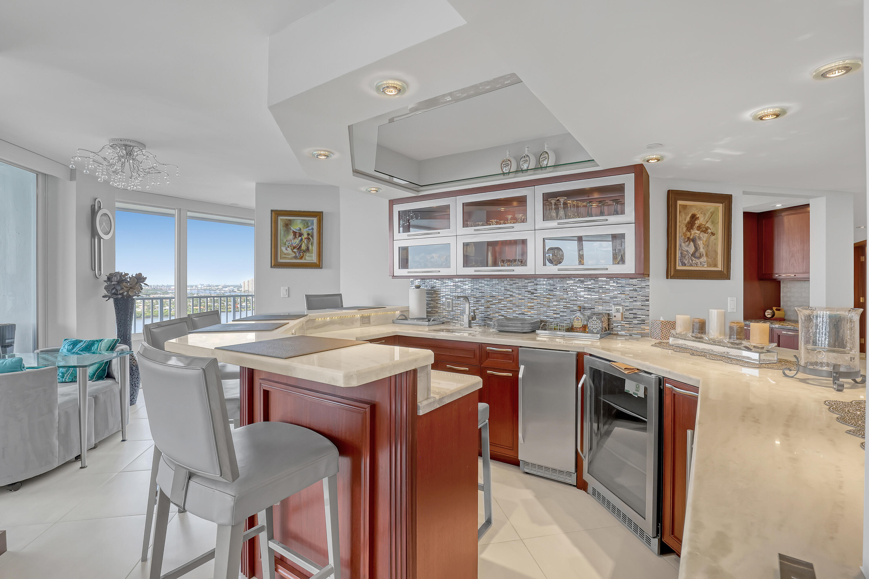5200 N Ocean Drive 1902