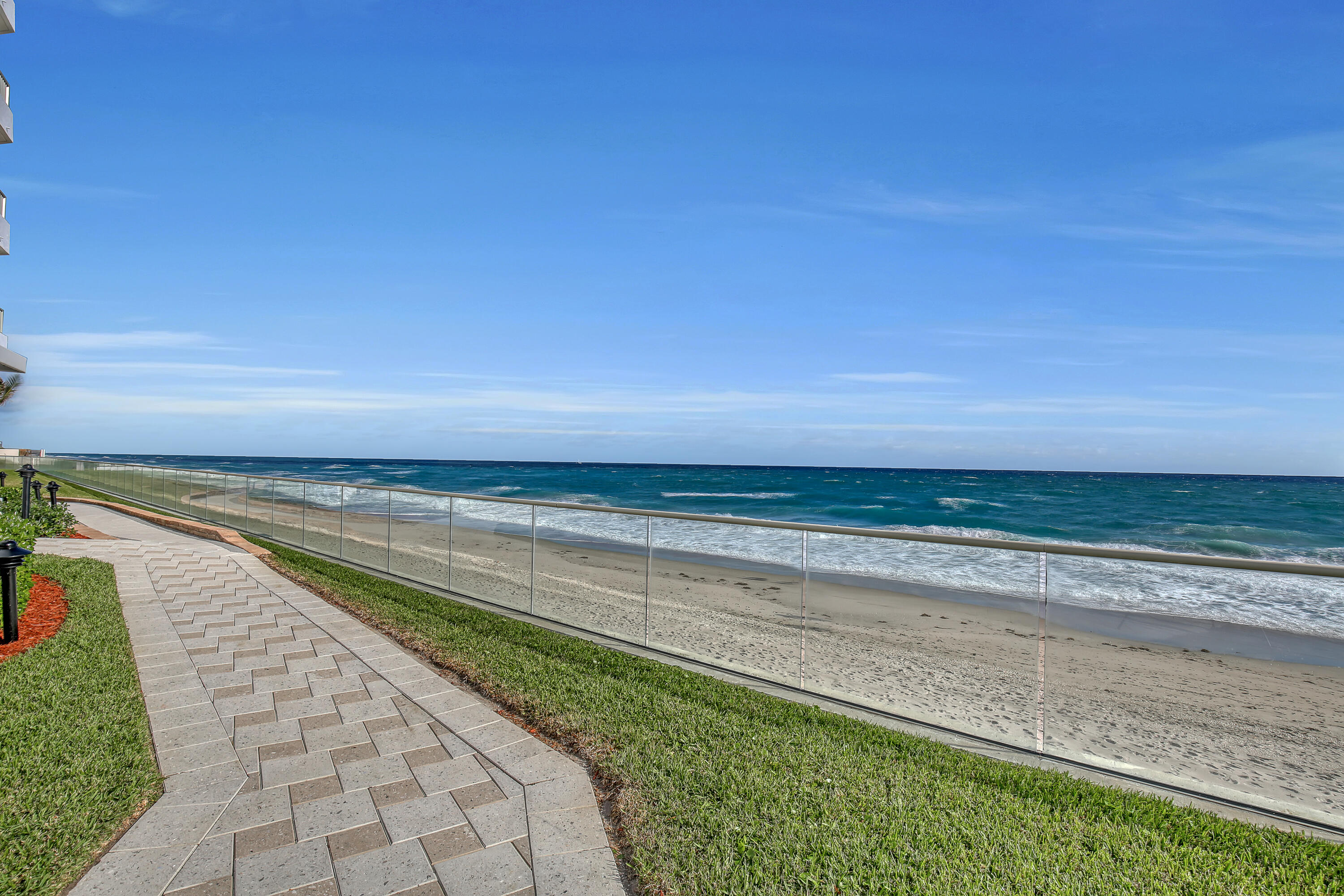 5200 N Ocean Drive 1902