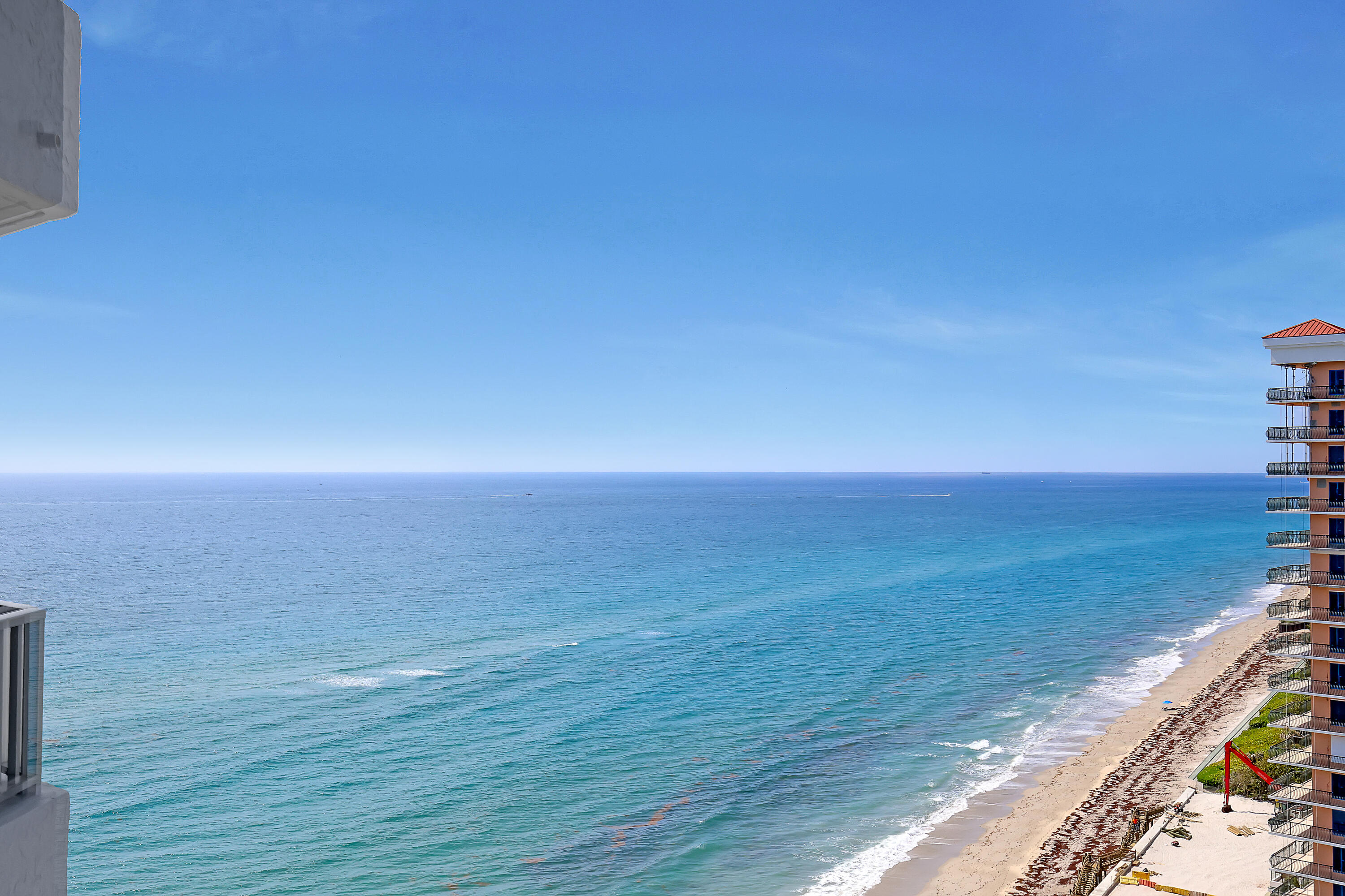 5200 N Ocean Drive 1902