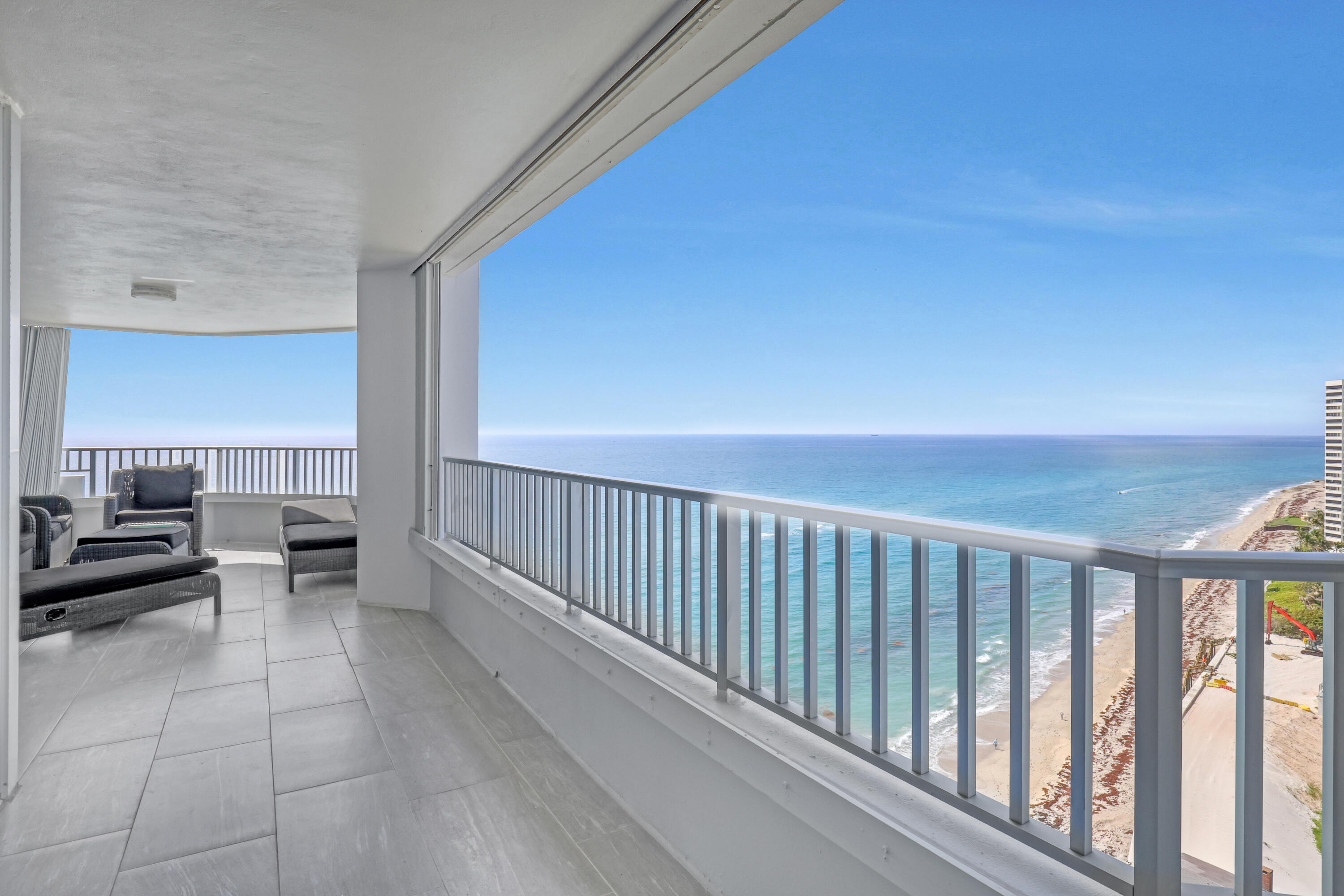 5200 N Ocean Drive 1902