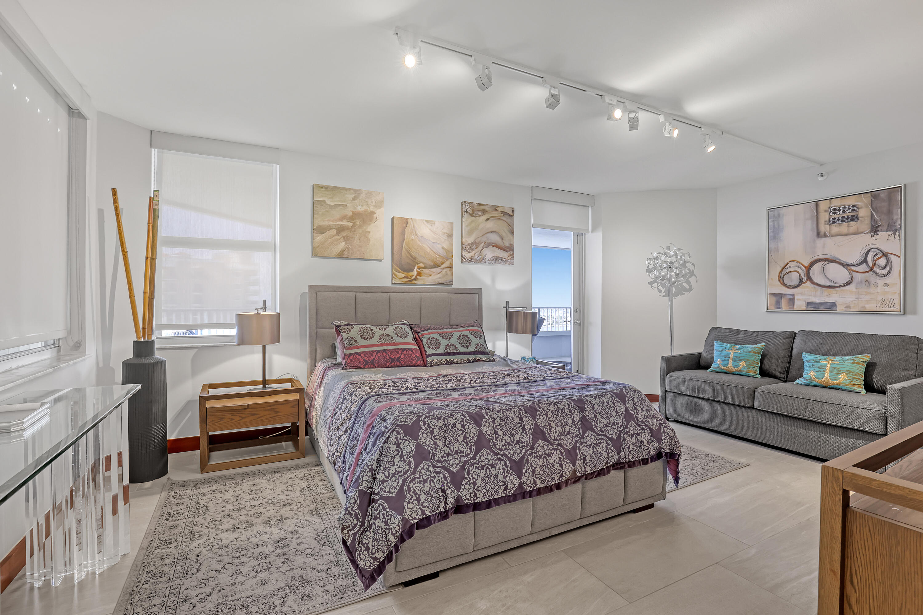 5200 N Ocean Drive 1902