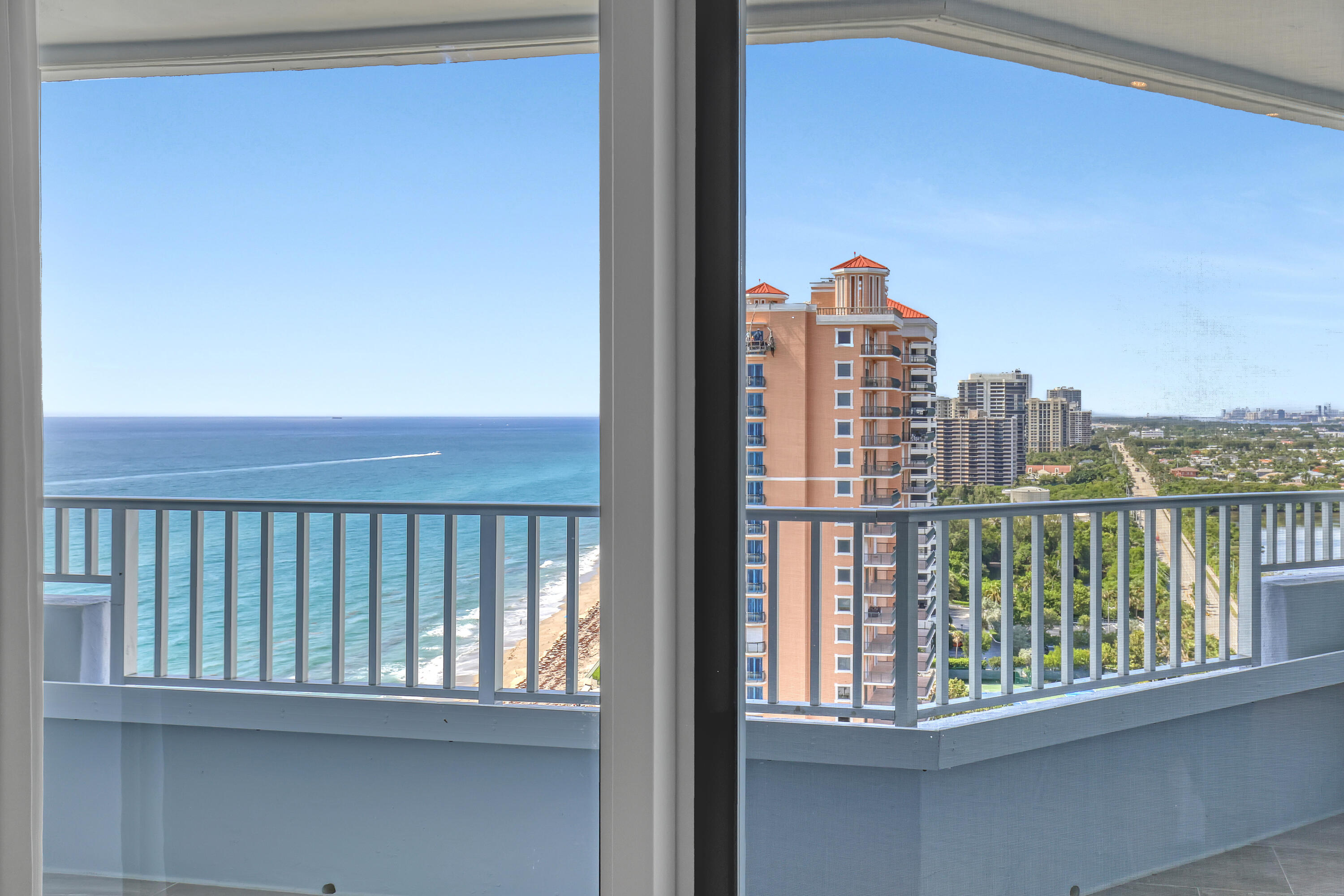 5200 N Ocean Drive 1902